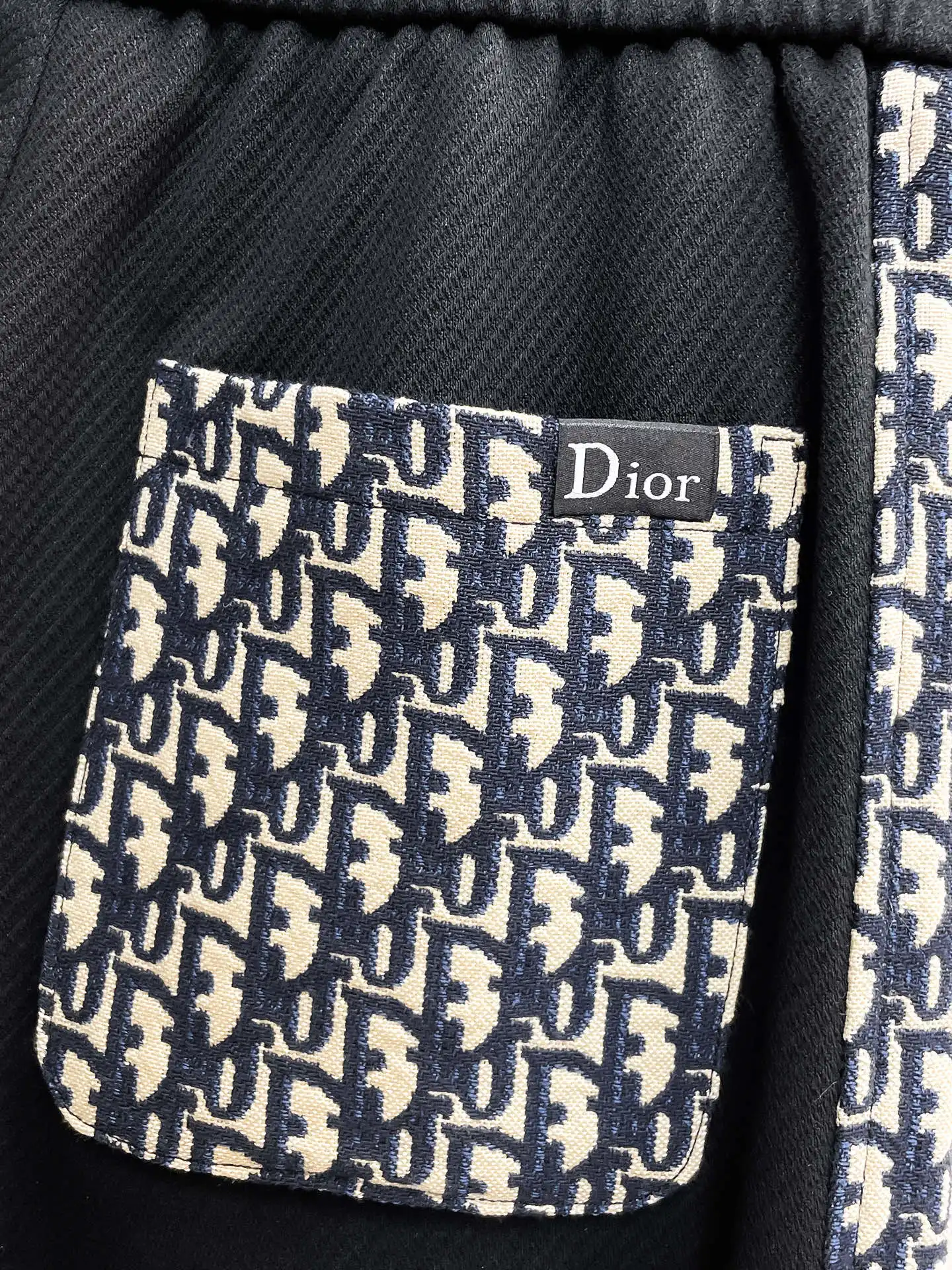 Oblique Logo Panel Track Pants D29015042 — view 10