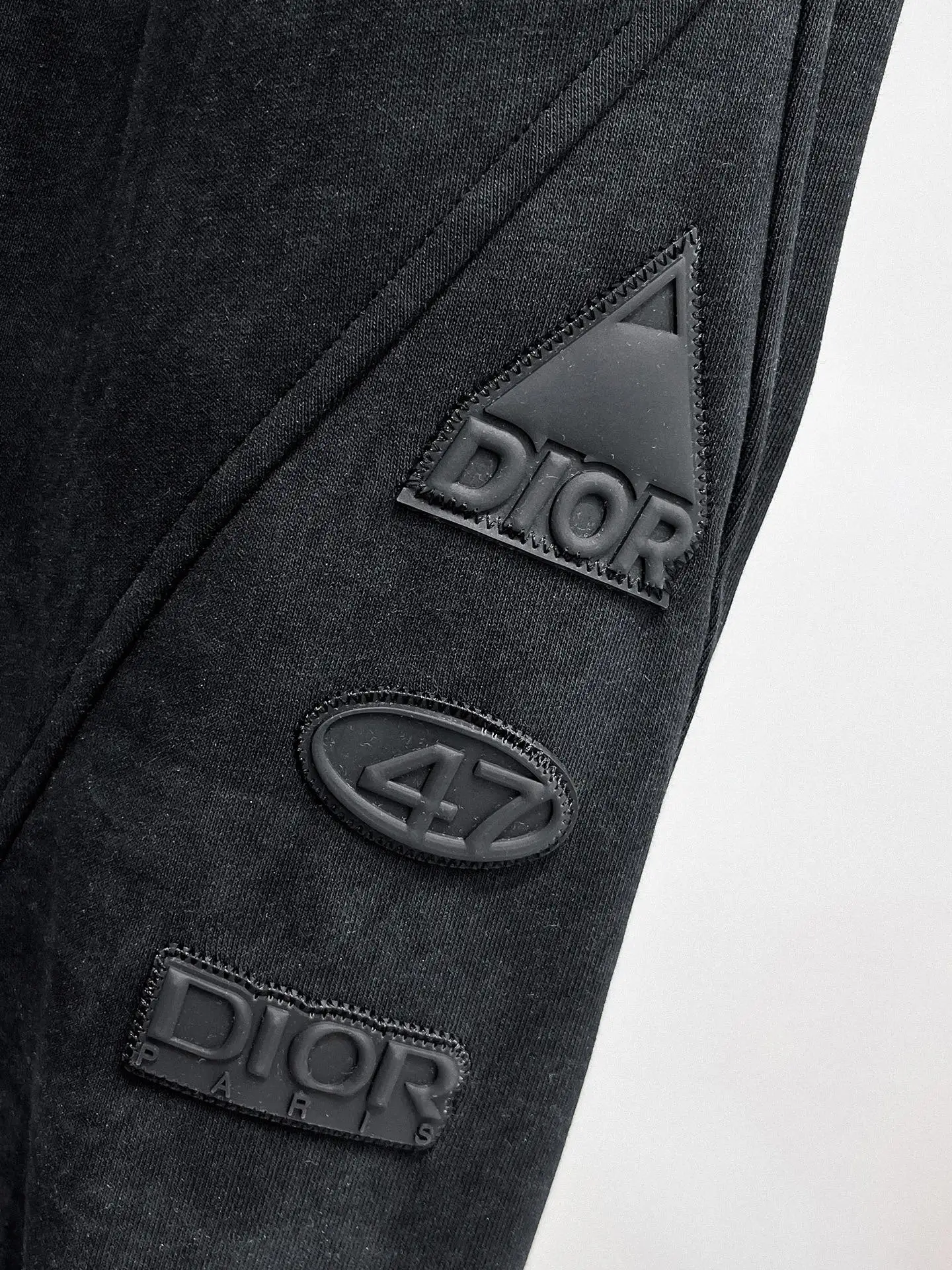 Logo-Patch Contrast Waistband Sweatpants D29014971 — view 4