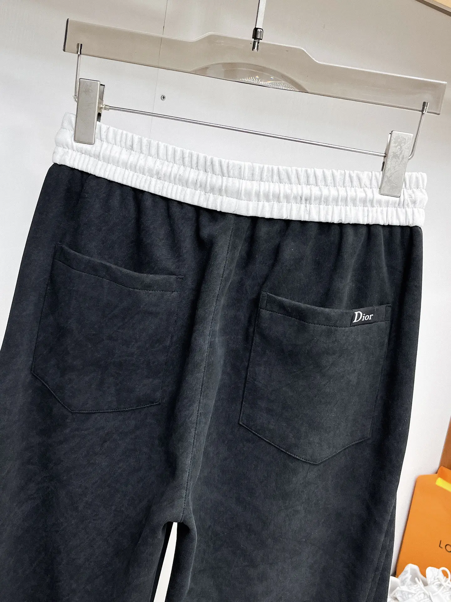Logo-Patch Contrast Waistband Sweatpants D29014971 — view 10