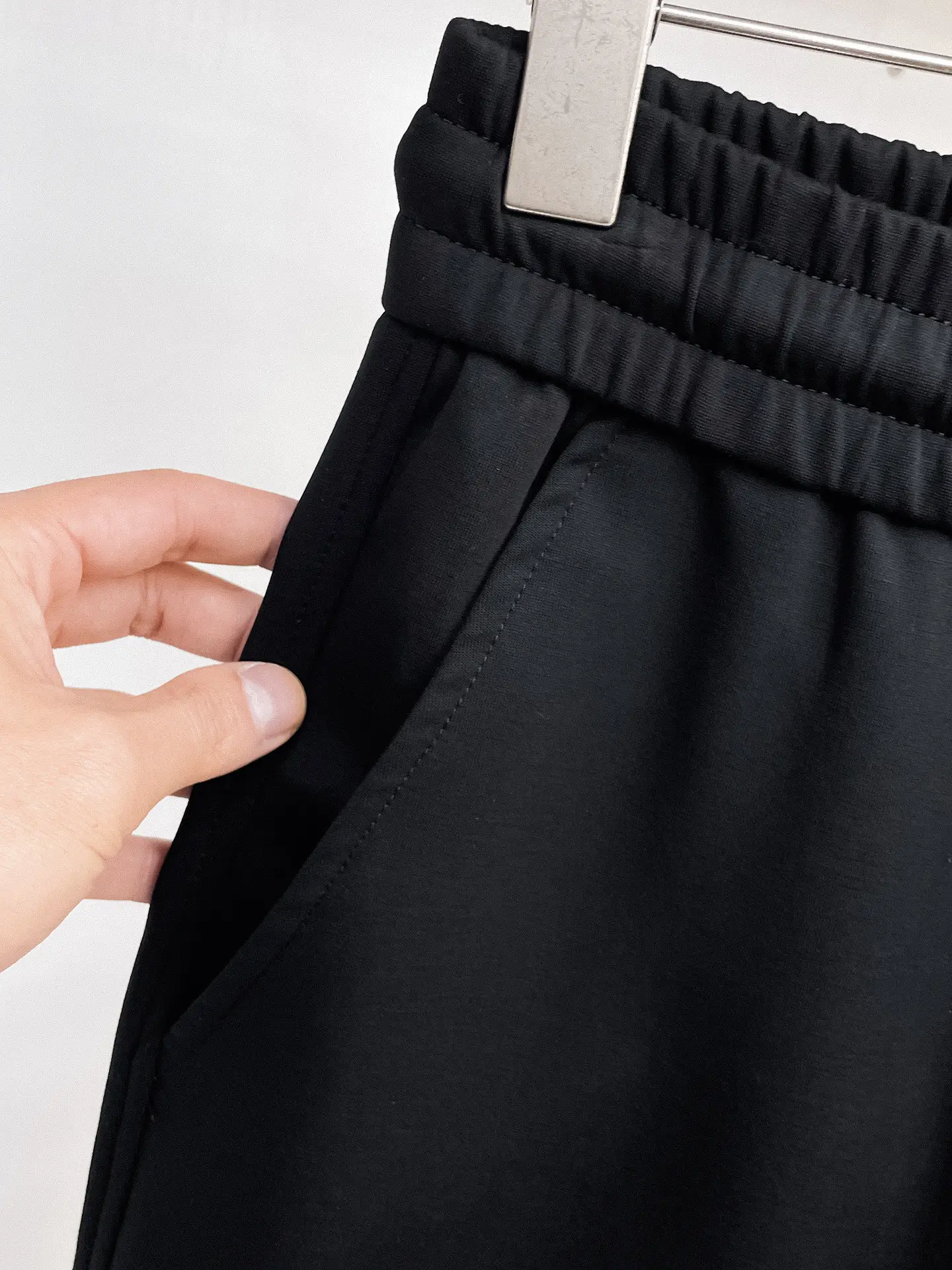 Dior 1947 Logo Cotton-Blend Sweatpants D29015009 — view 5