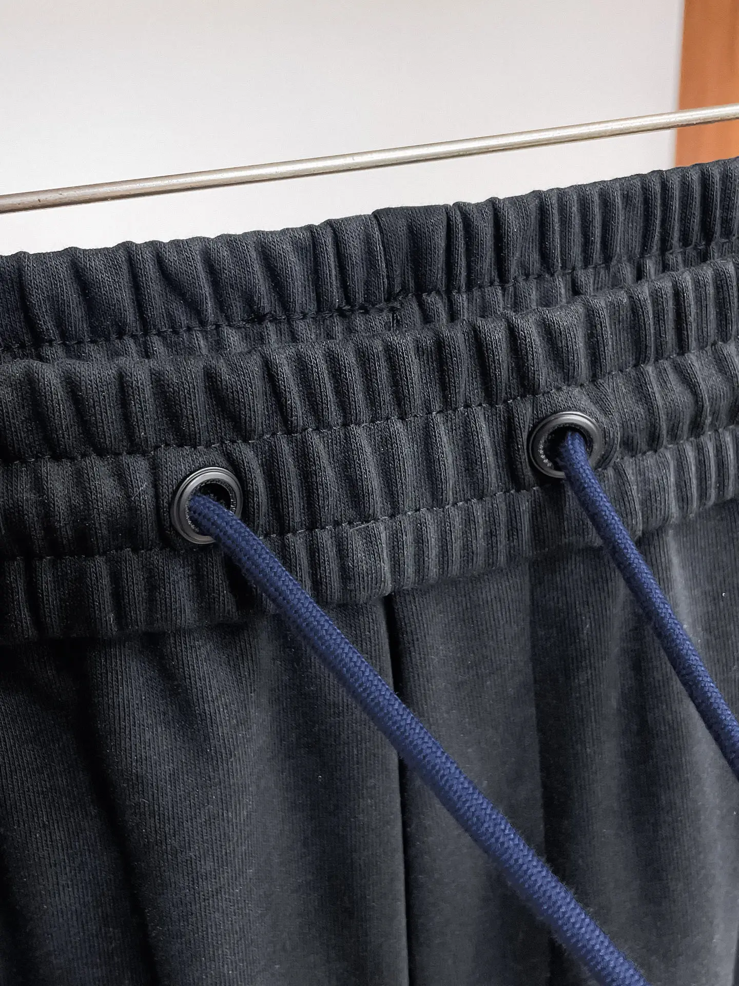 Oblique Logo Taped Sweatpants D29014984 — view 7