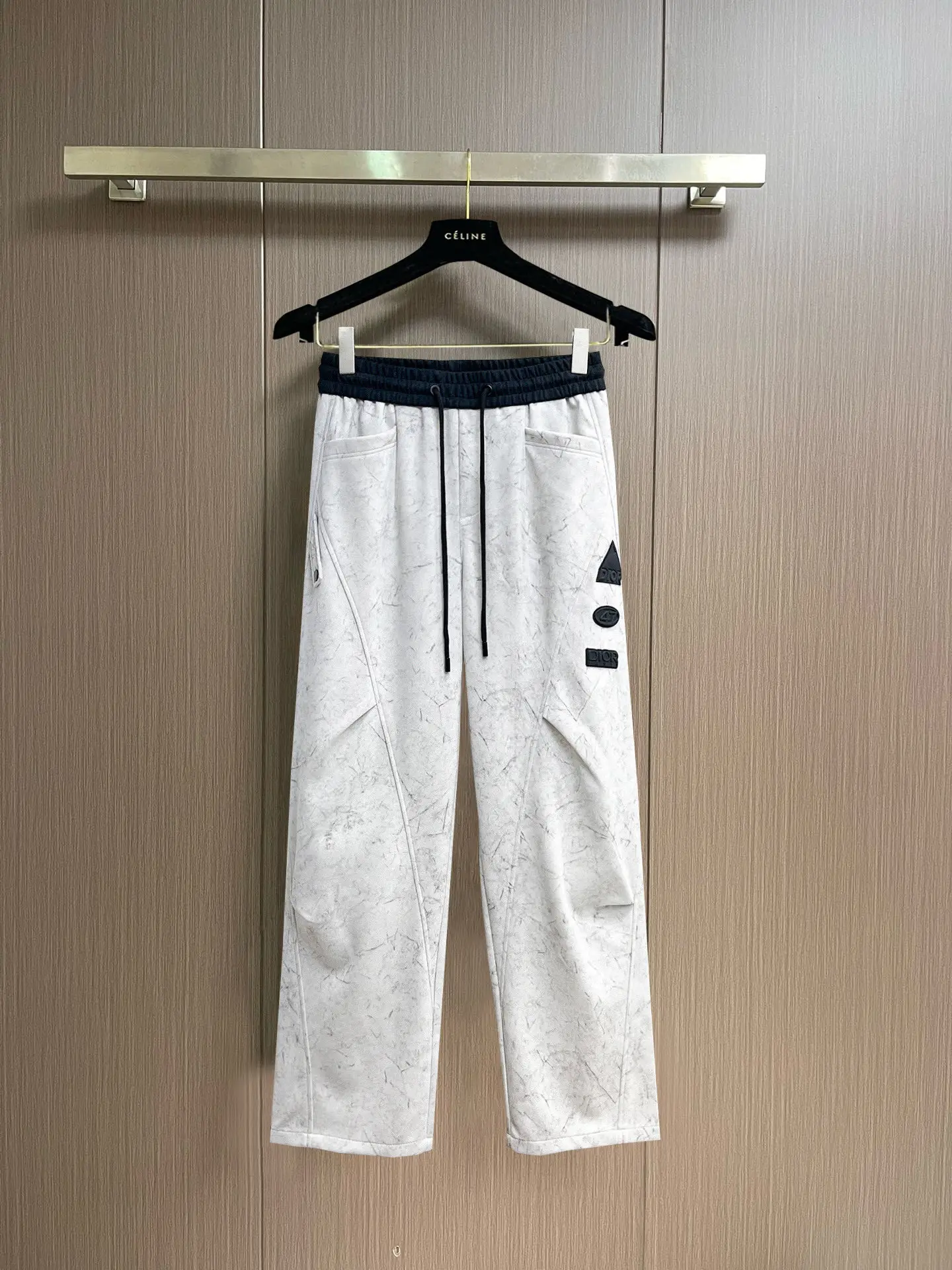 Logo-Patch Marble-Print Sweatpants D29014970