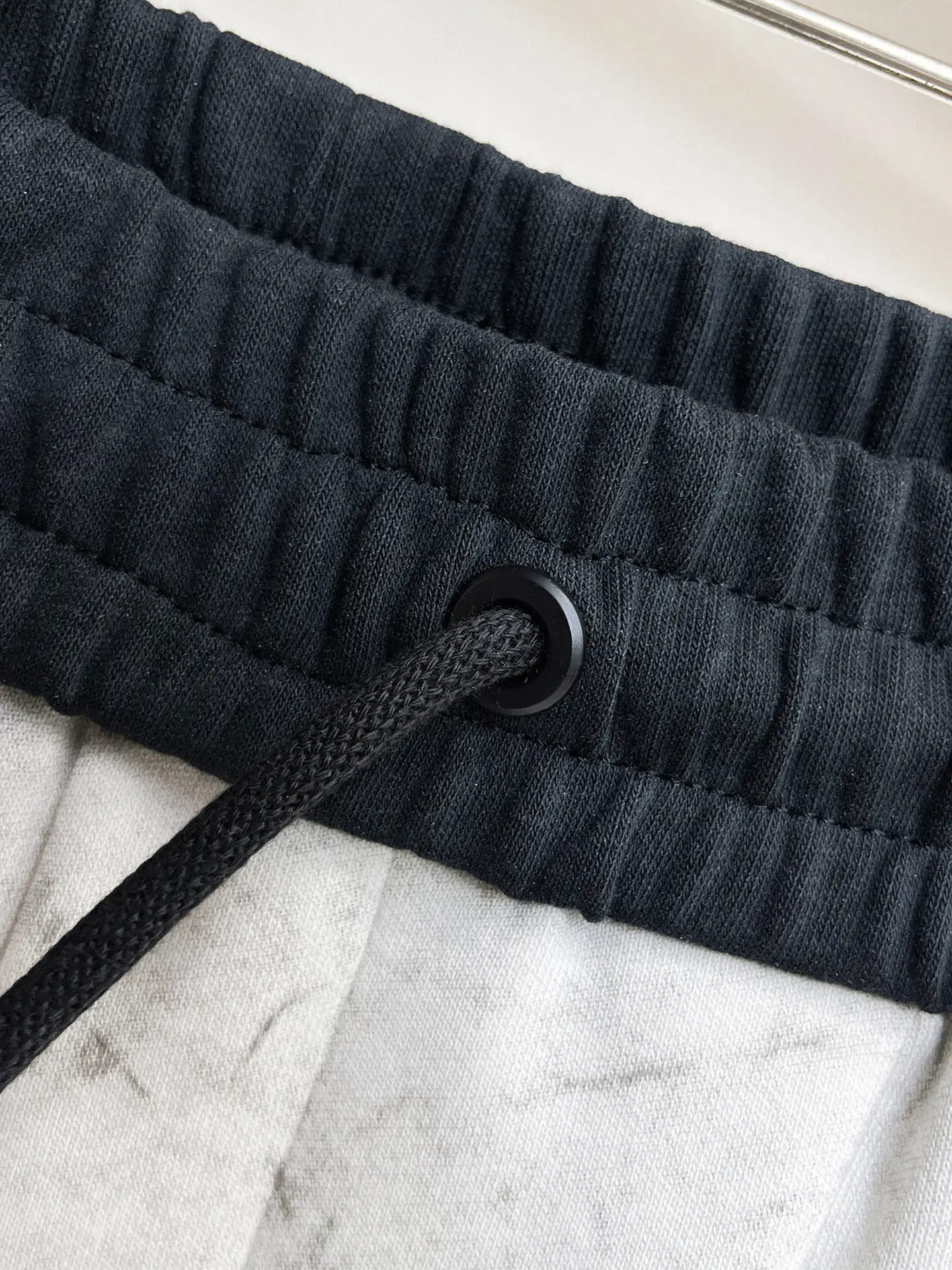 Logo-Patch Marble-Print Sweatpants D29014970 — view 8