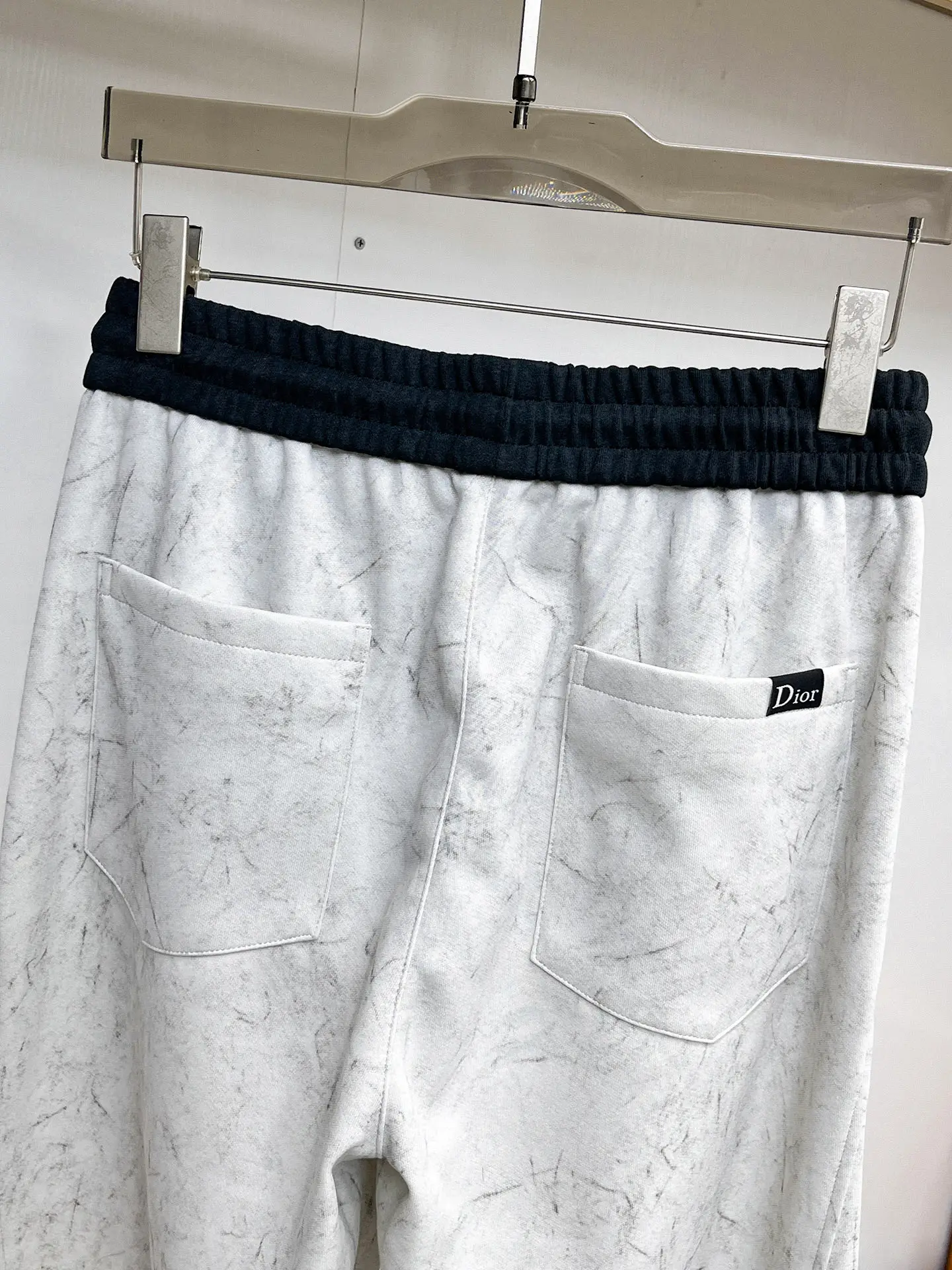 Logo-Patch Marble-Print Sweatpants D29014970 — view 10