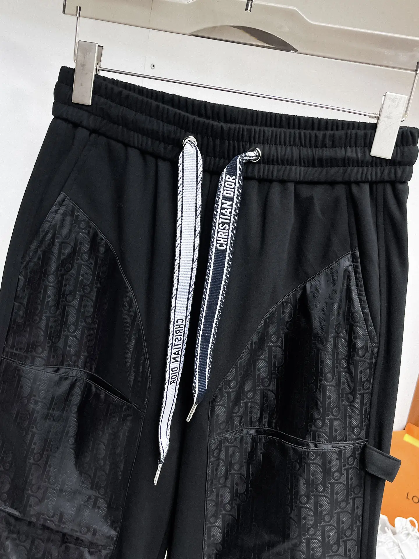Oblique Panel Drawstring Sweatpants D29015025 — view 3