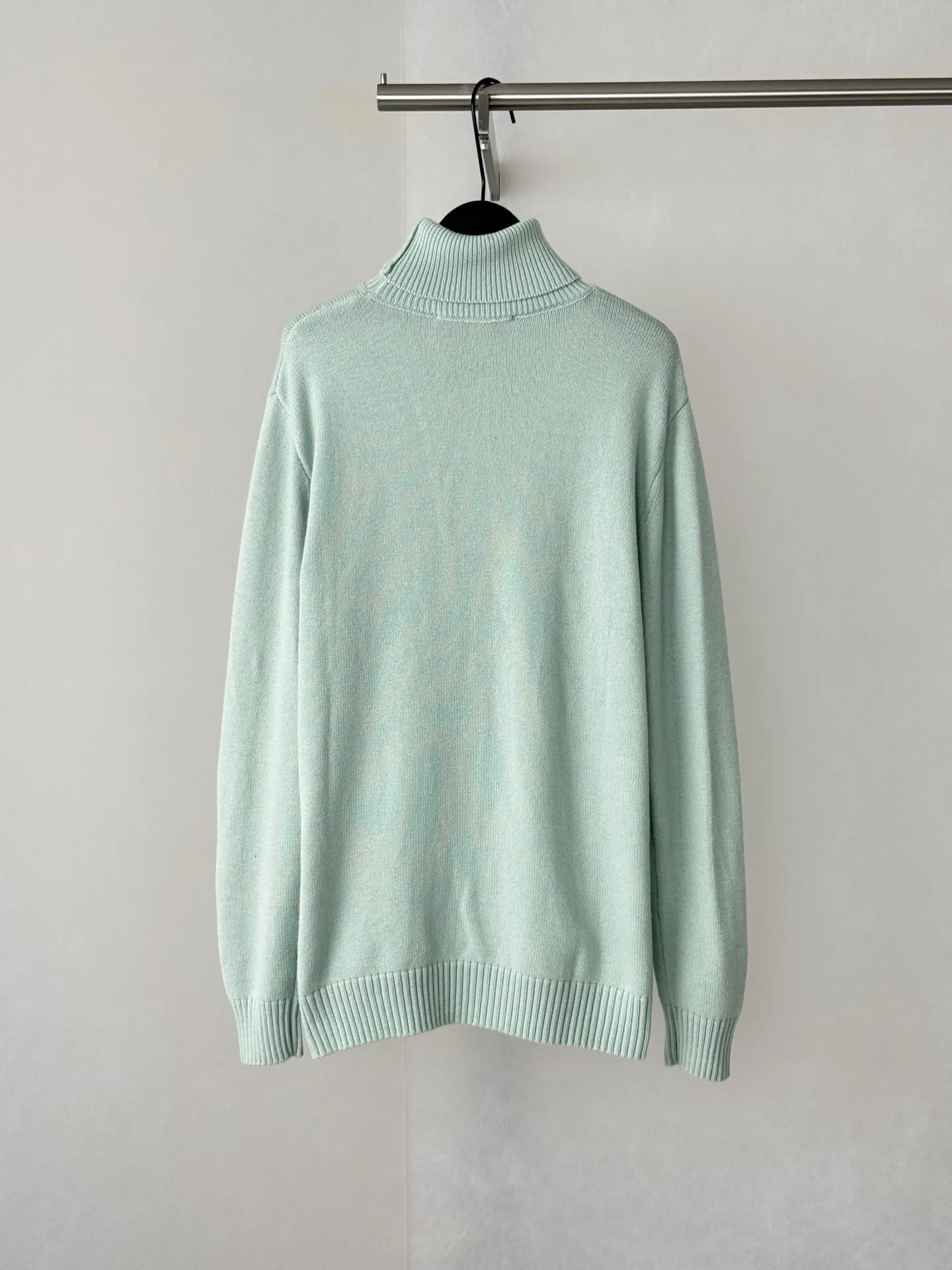 Wool-Blend Roll-Neck Sweater with Pocket Detail D29018717 — view 2