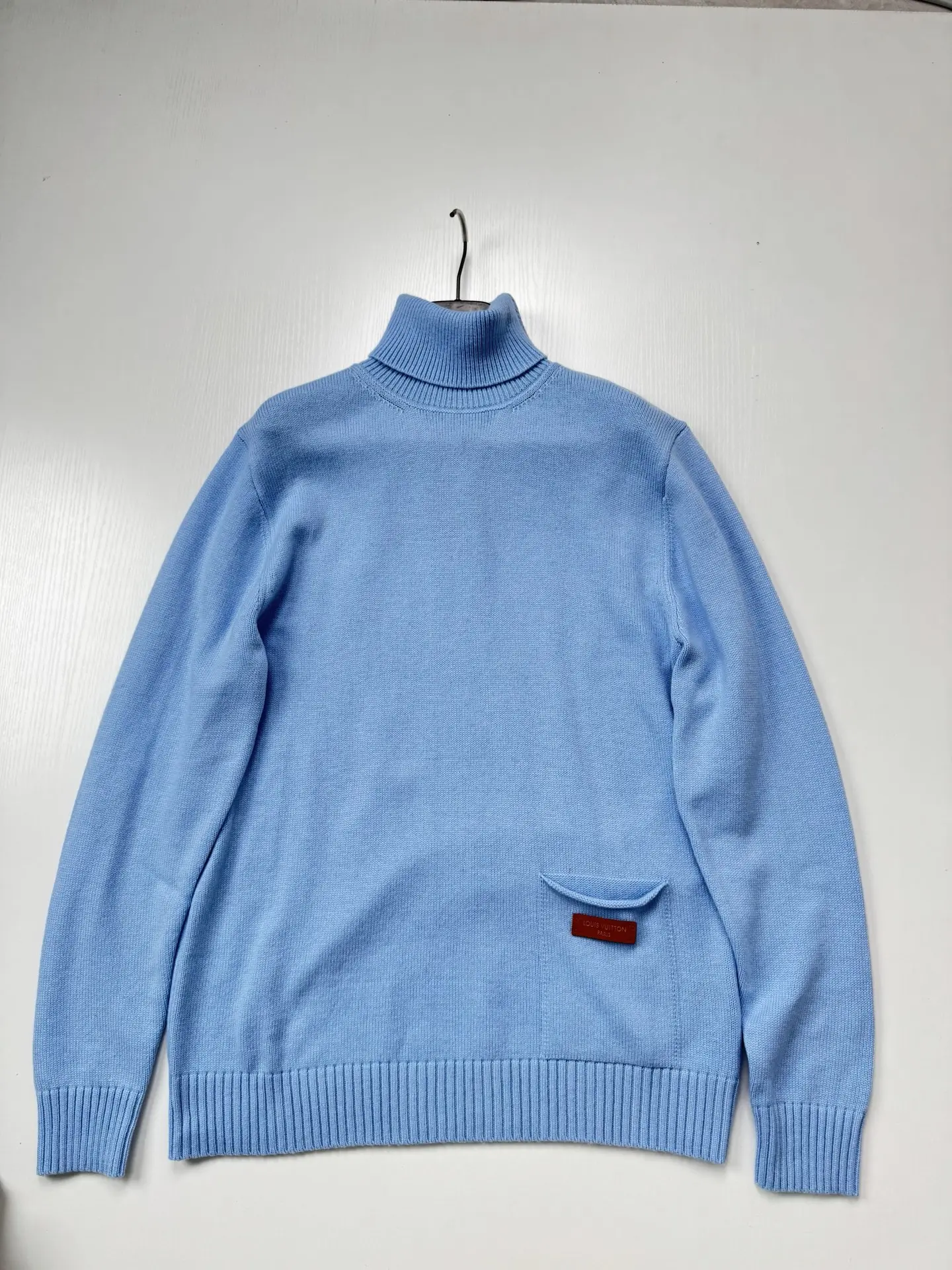 Wool-Blend Roll-Neck Sweater with Pocket Detail D29018716 — view 3