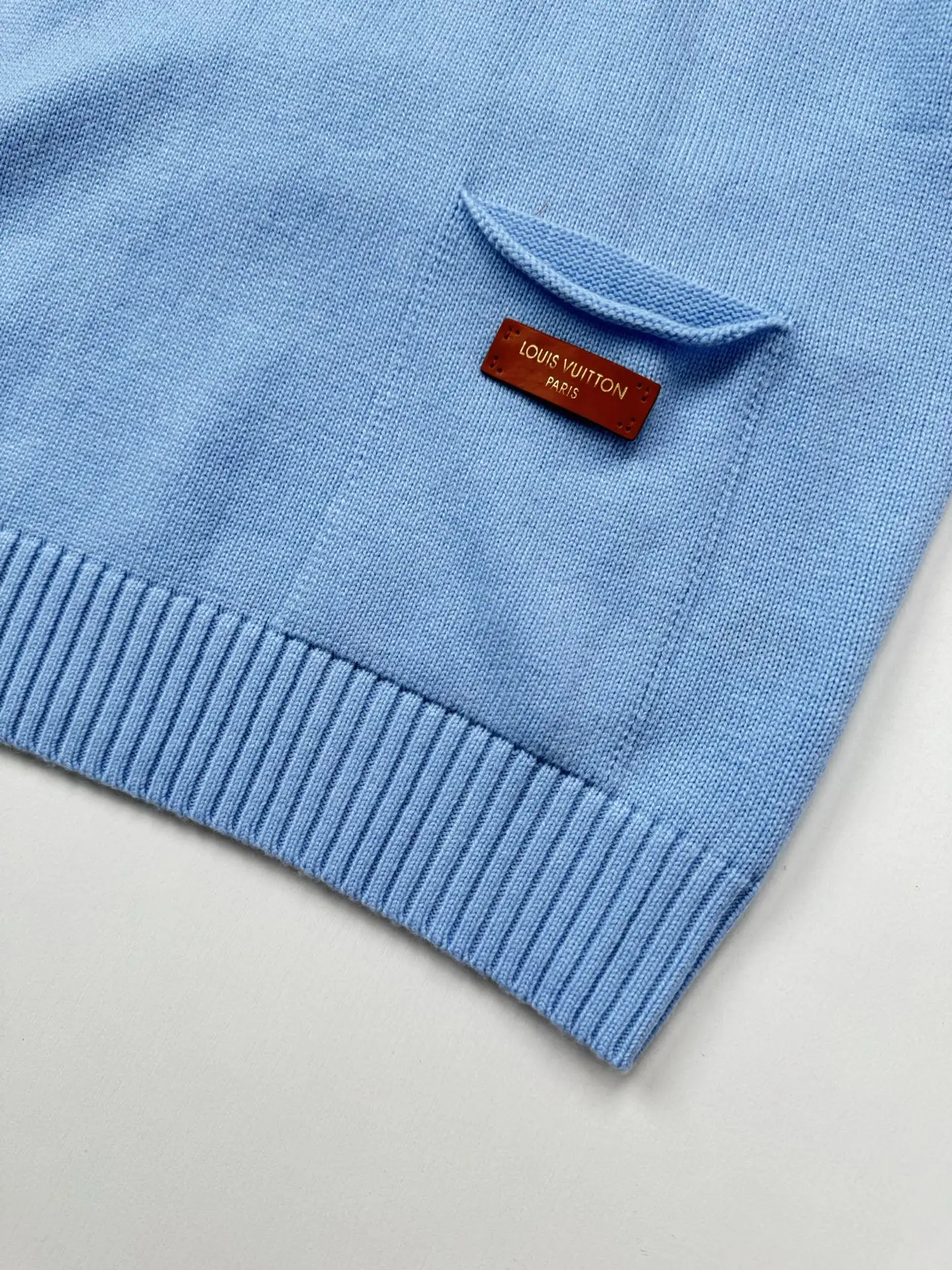 Wool-Blend Roll-Neck Sweater with Pocket Detail D29018716 — view 4