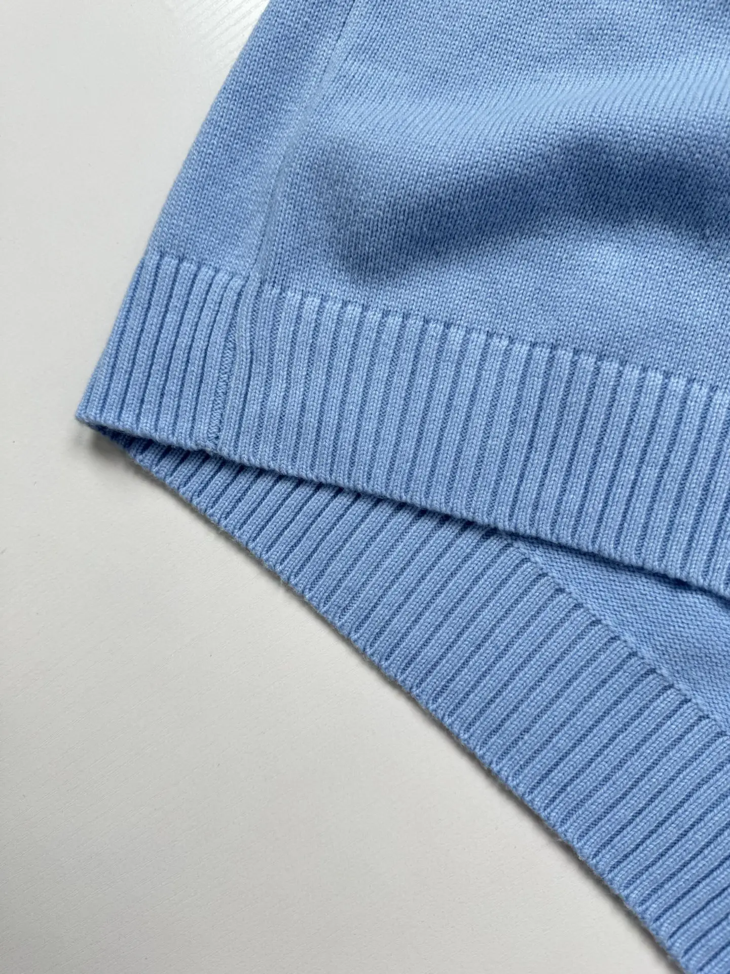 Wool-Blend Roll-Neck Sweater with Pocket Detail D29018716 — view 7