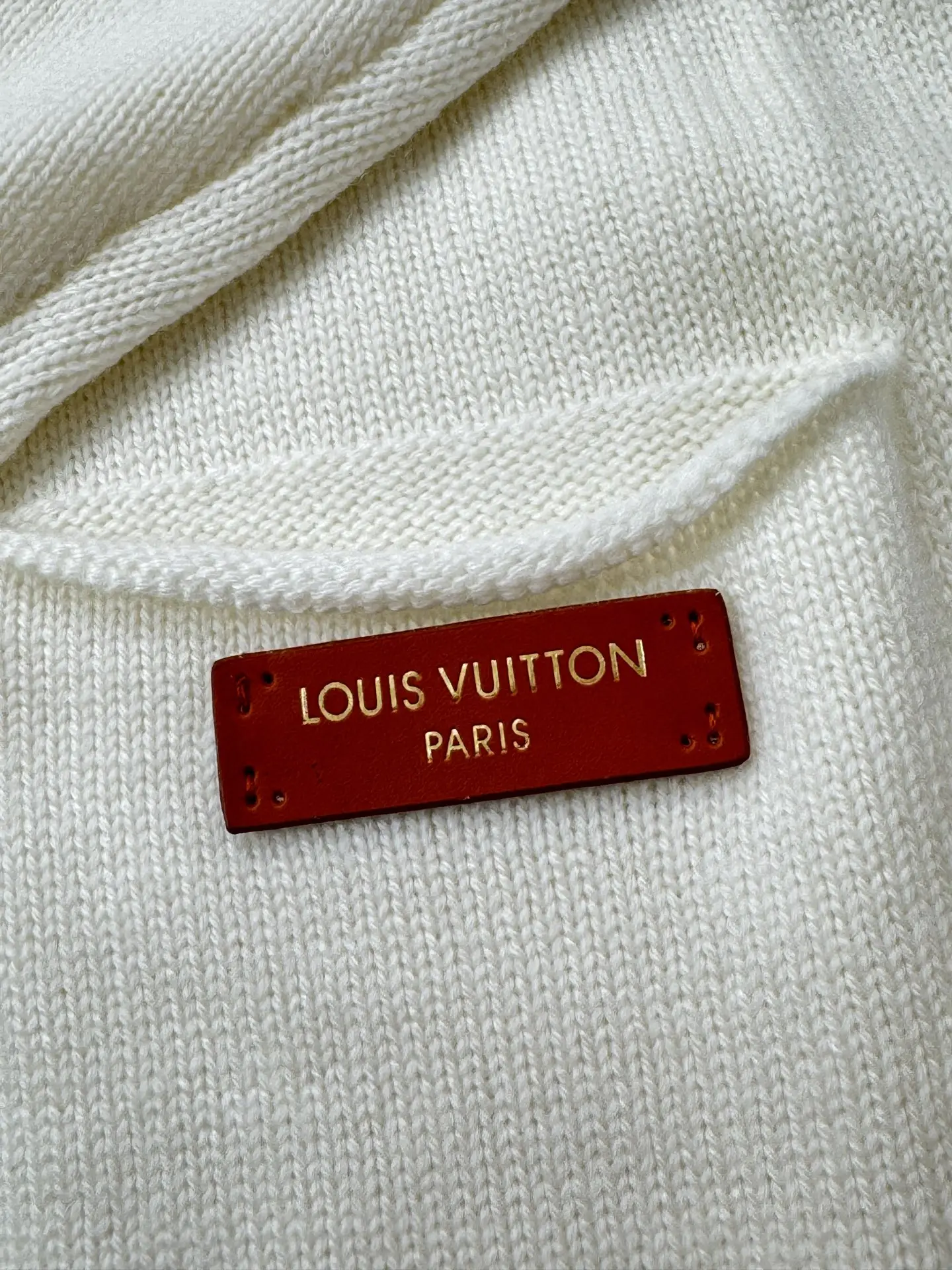 Wool-Blend Roll-Neck Sweater with Pocket Detail D29018718 — view 5