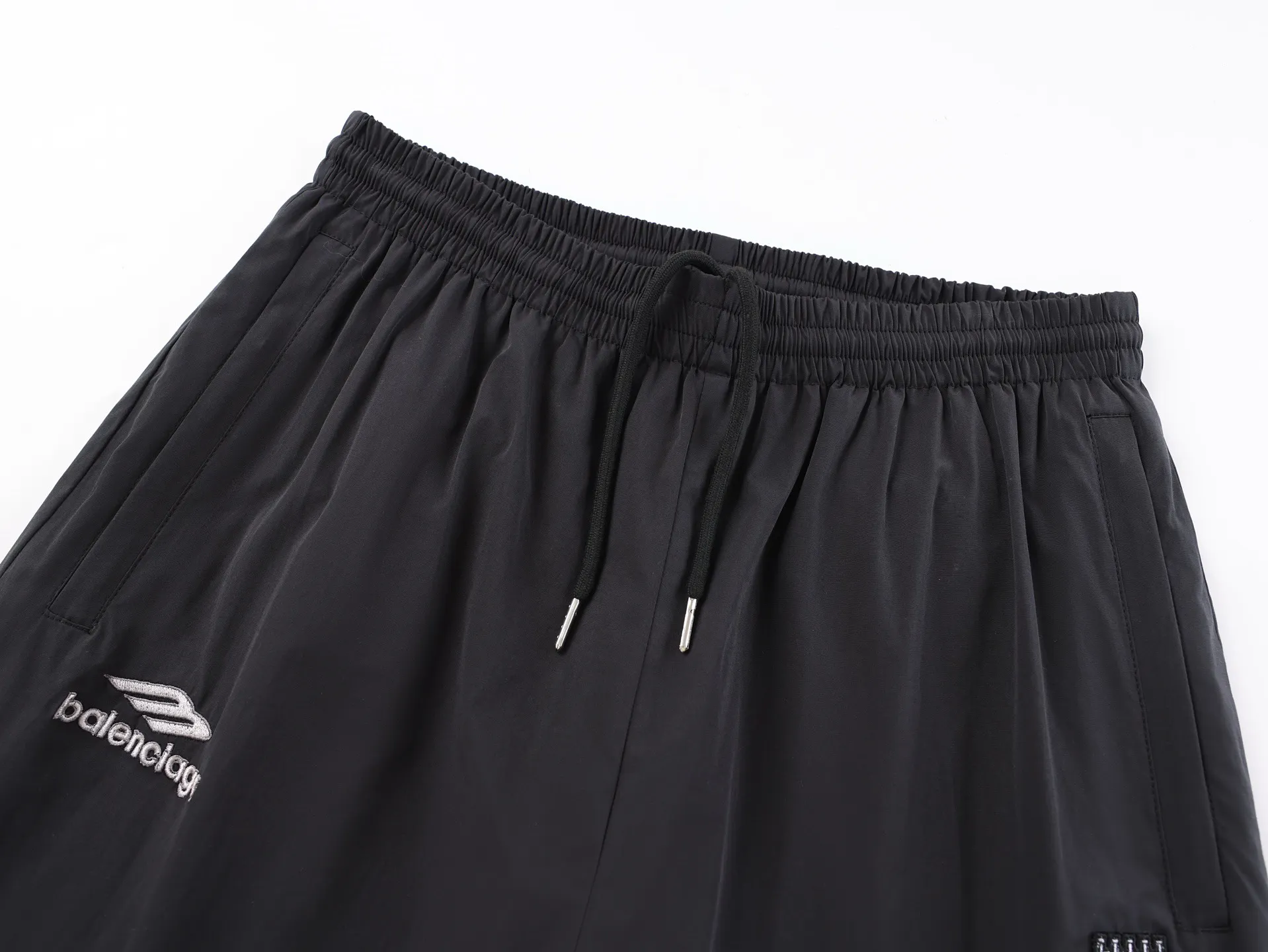 Embroidered Wide-Leg Track Pants D29022469 — view 3