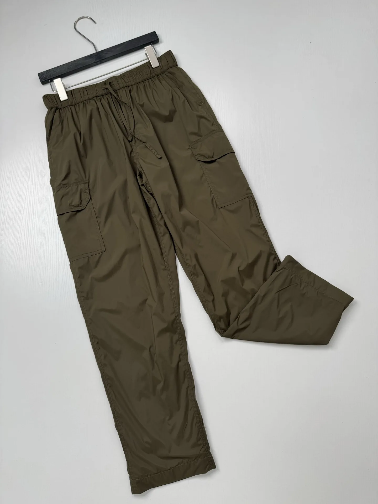 Quick-Dry Nylon Cargo Trousers D29018690 — view 3