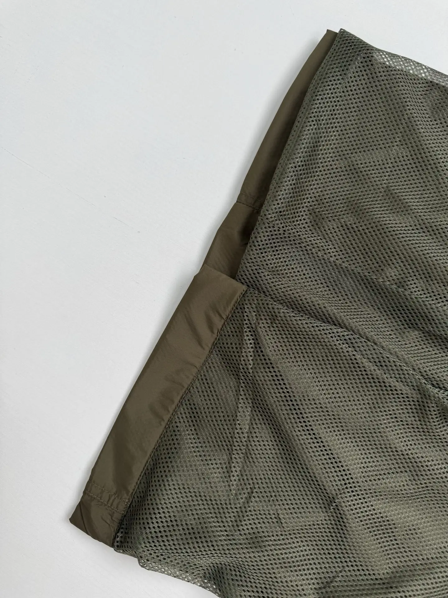 Quick-Dry Nylon Cargo Trousers D29018690 — view 10
