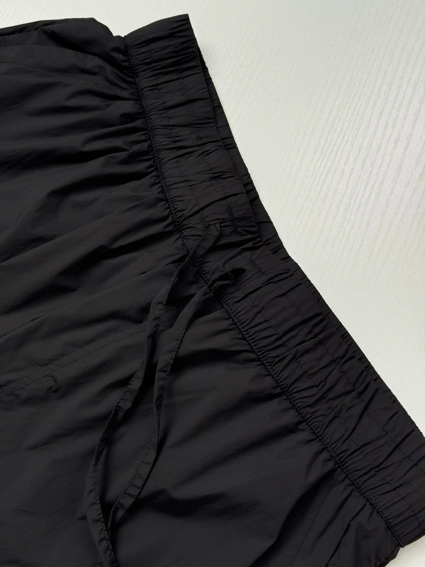 Logo-Patch Quick-Dry Nylon Trousers D29018691 — view 6
