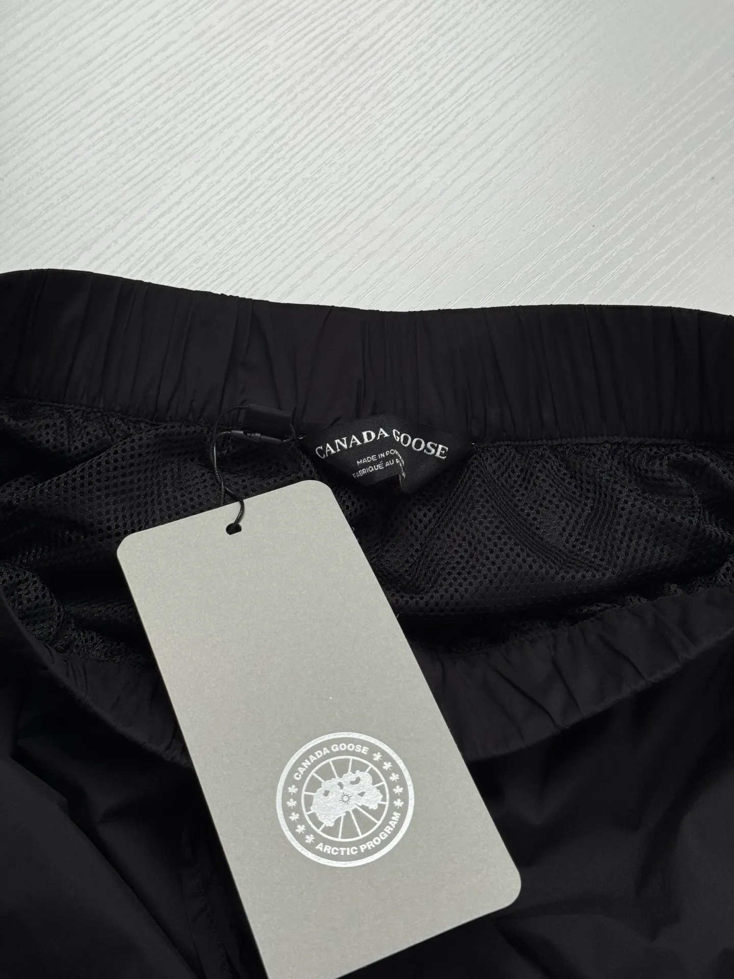 Logo-Patch Quick-Dry Nylon Trousers D29018691 — view 11