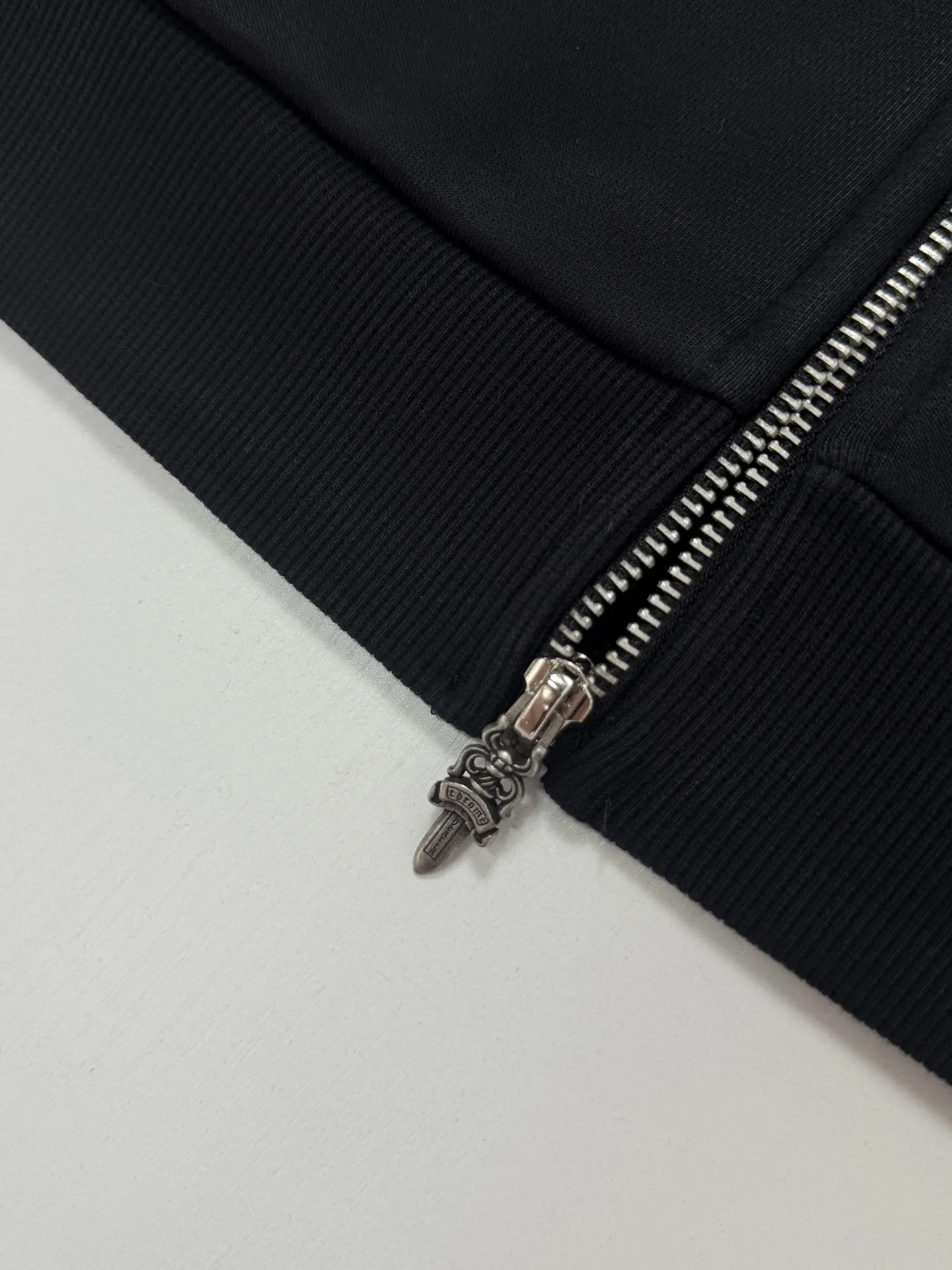 Horseshoe Logo Print Zip-Up Hoodie D29022047 — view 10