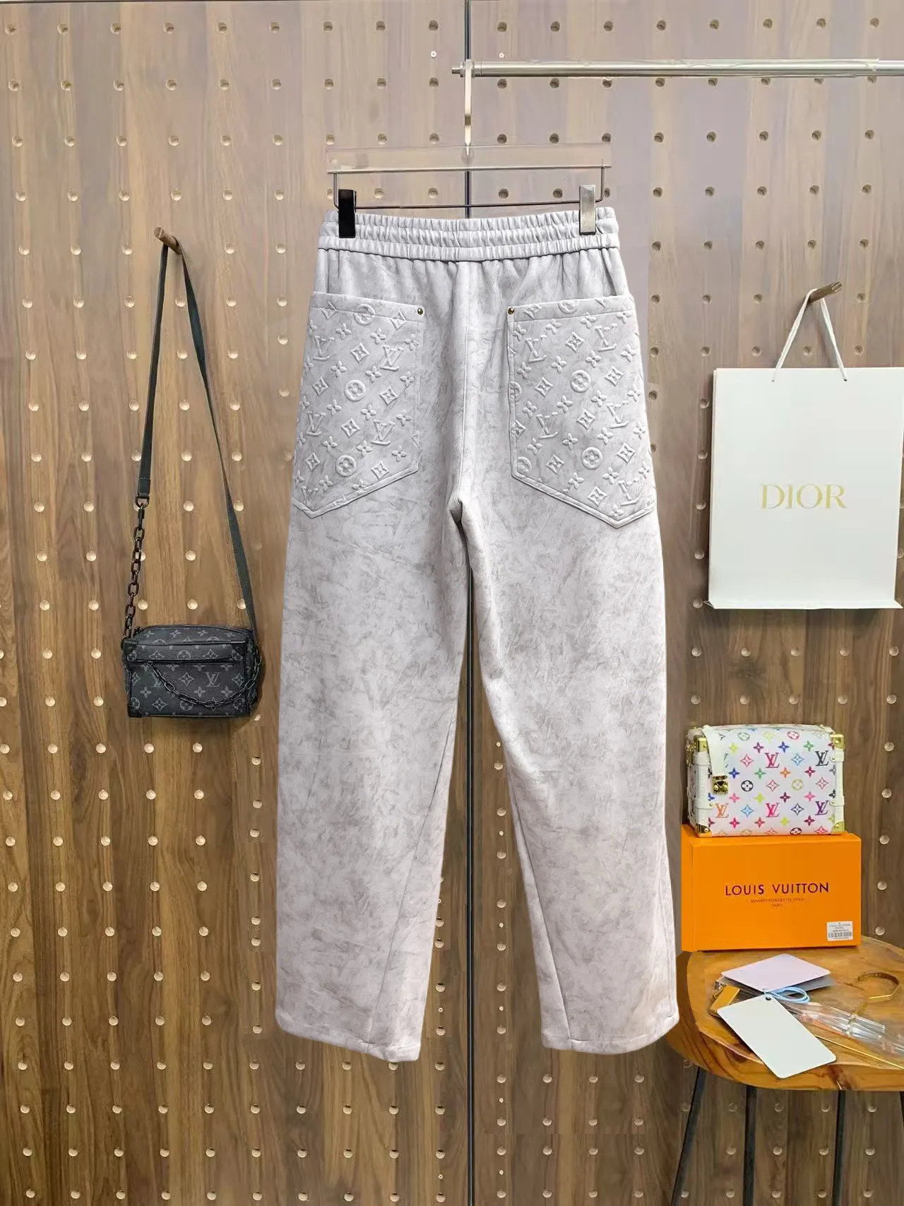 Logo-Appliqué Marbled Drawstring Sweatpants D29015057 — view 2