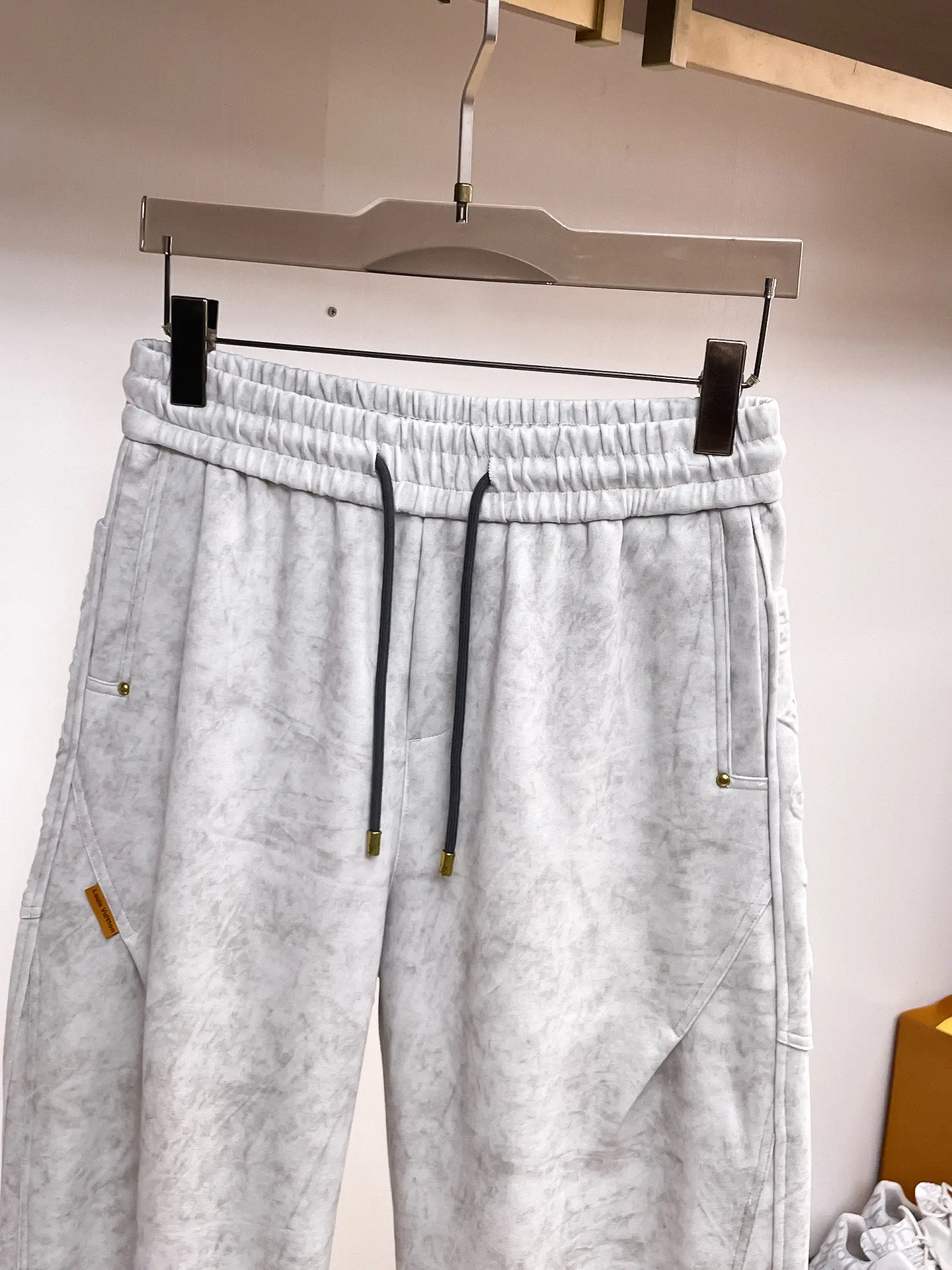 Logo-Appliqué Marbled Drawstring Sweatpants D29015057 — view 3