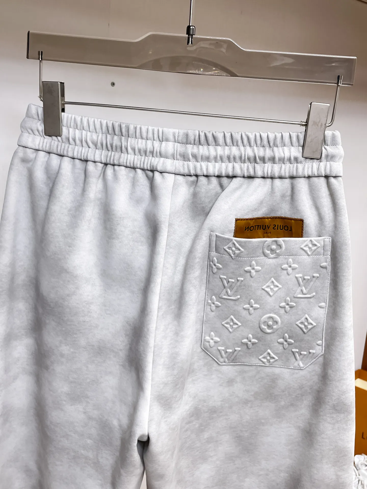 Logo-Patch Drawstring Straight-Leg Trousers D29014933 — view 8