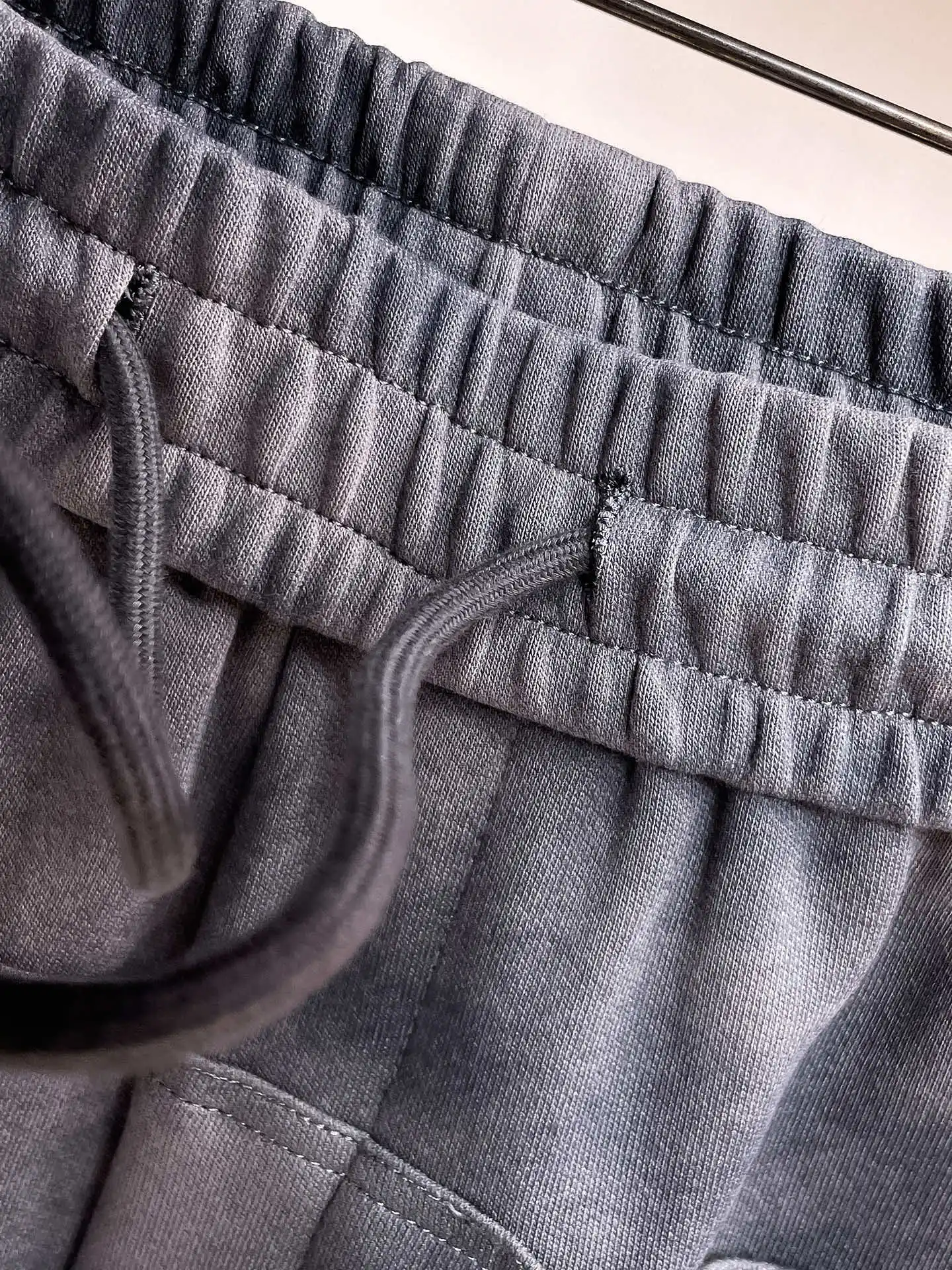 Logo-Appliqué Tie-Dye Sweatpants D29014881 — view 7