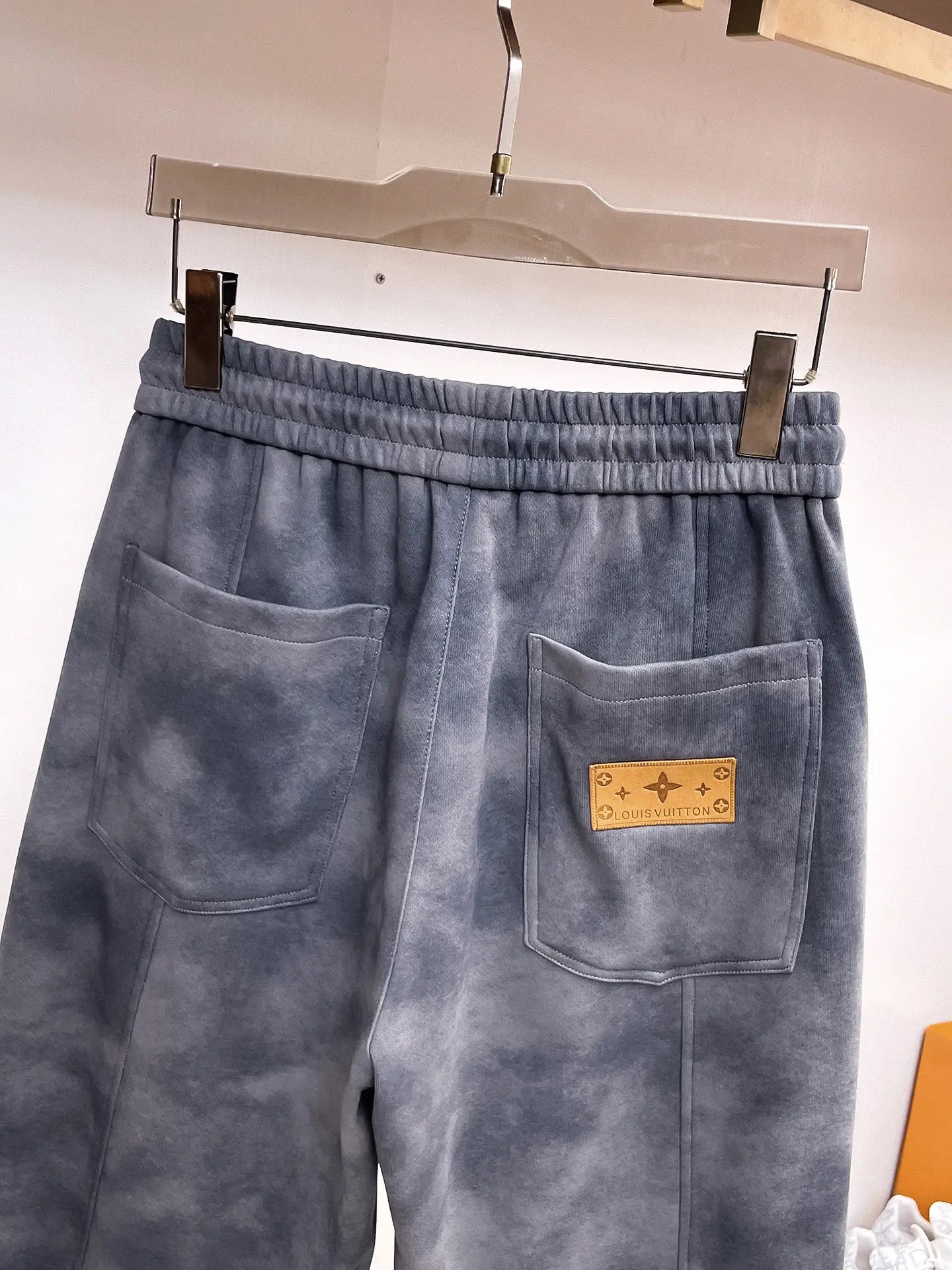 Logo-Appliqué Tie-Dye Sweatpants D29014881 — view 9