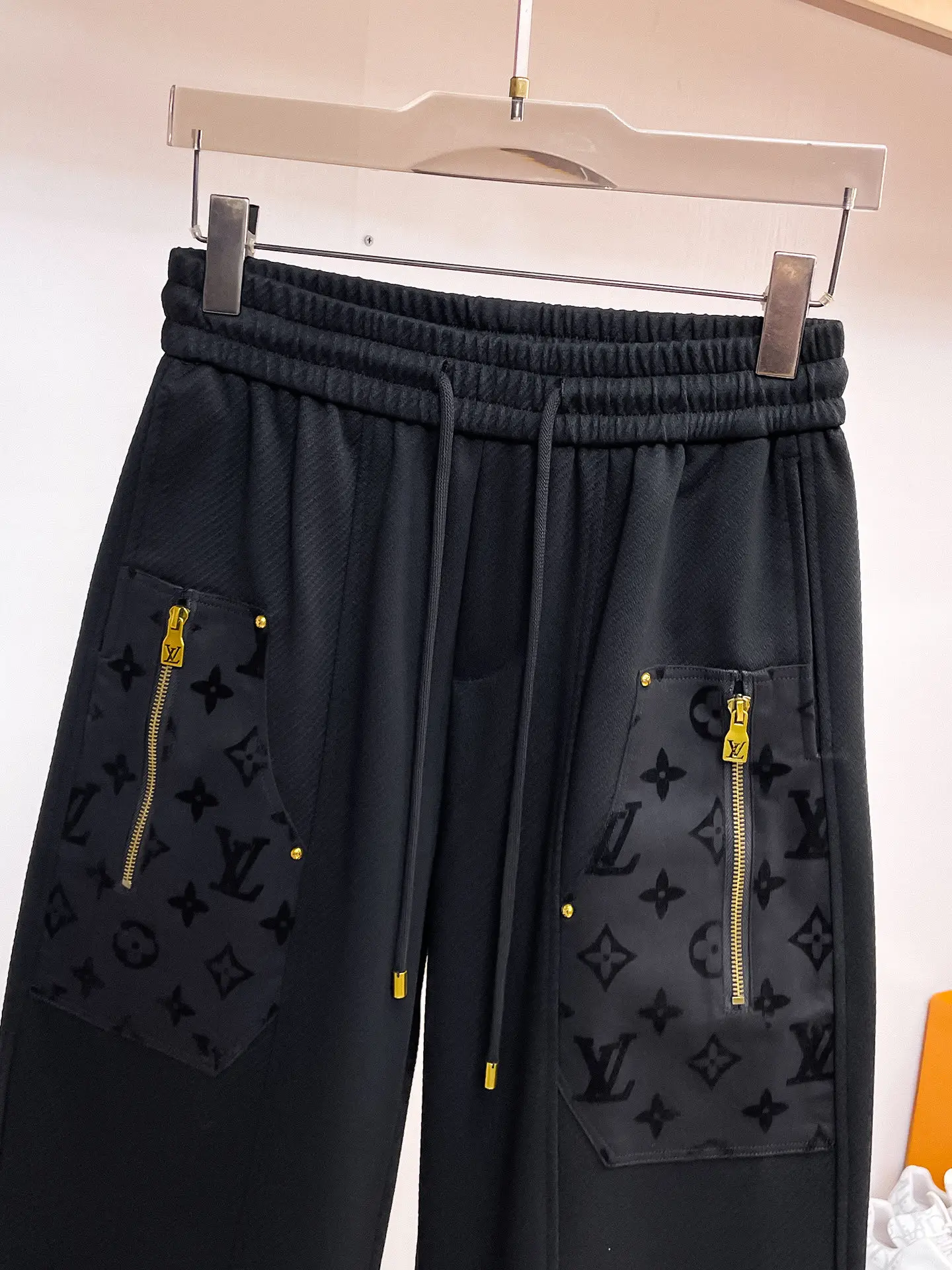 Monogram Pocket Drawstring Sweatpants D29014895 — view 3