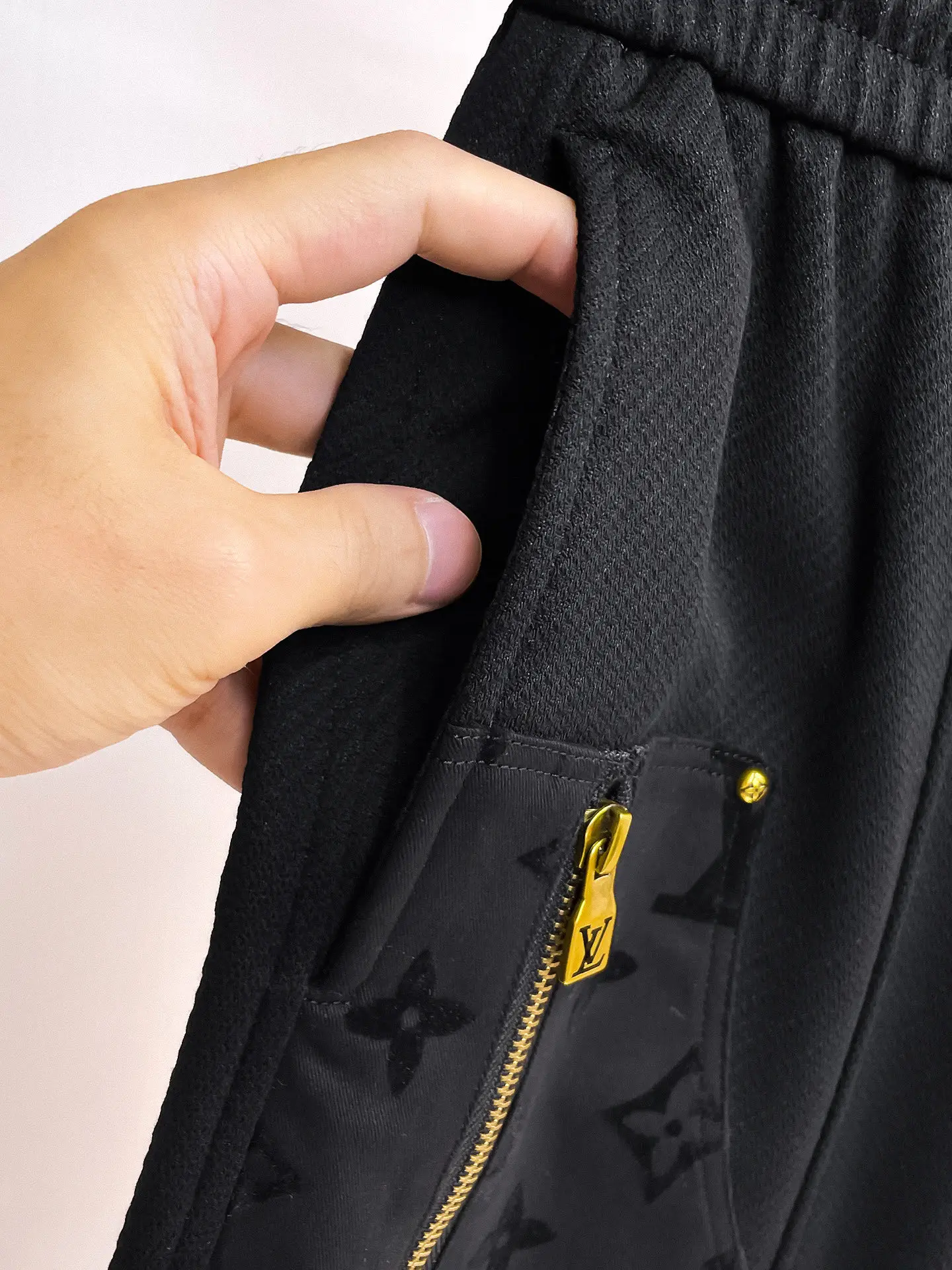 Monogram Pocket Drawstring Sweatpants D29014895 — view 6