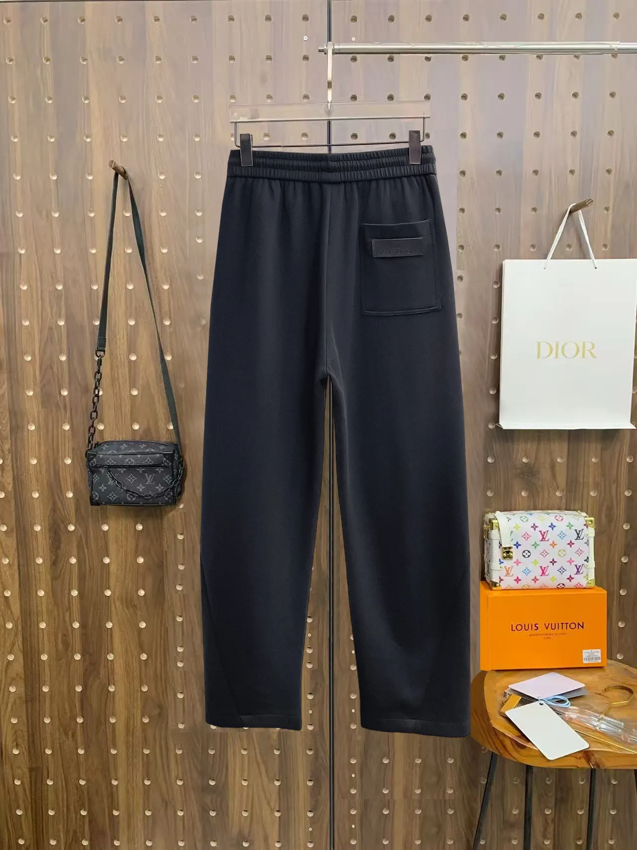 Logo-Patch Drawstring Sweatpants D29014894 — view 2