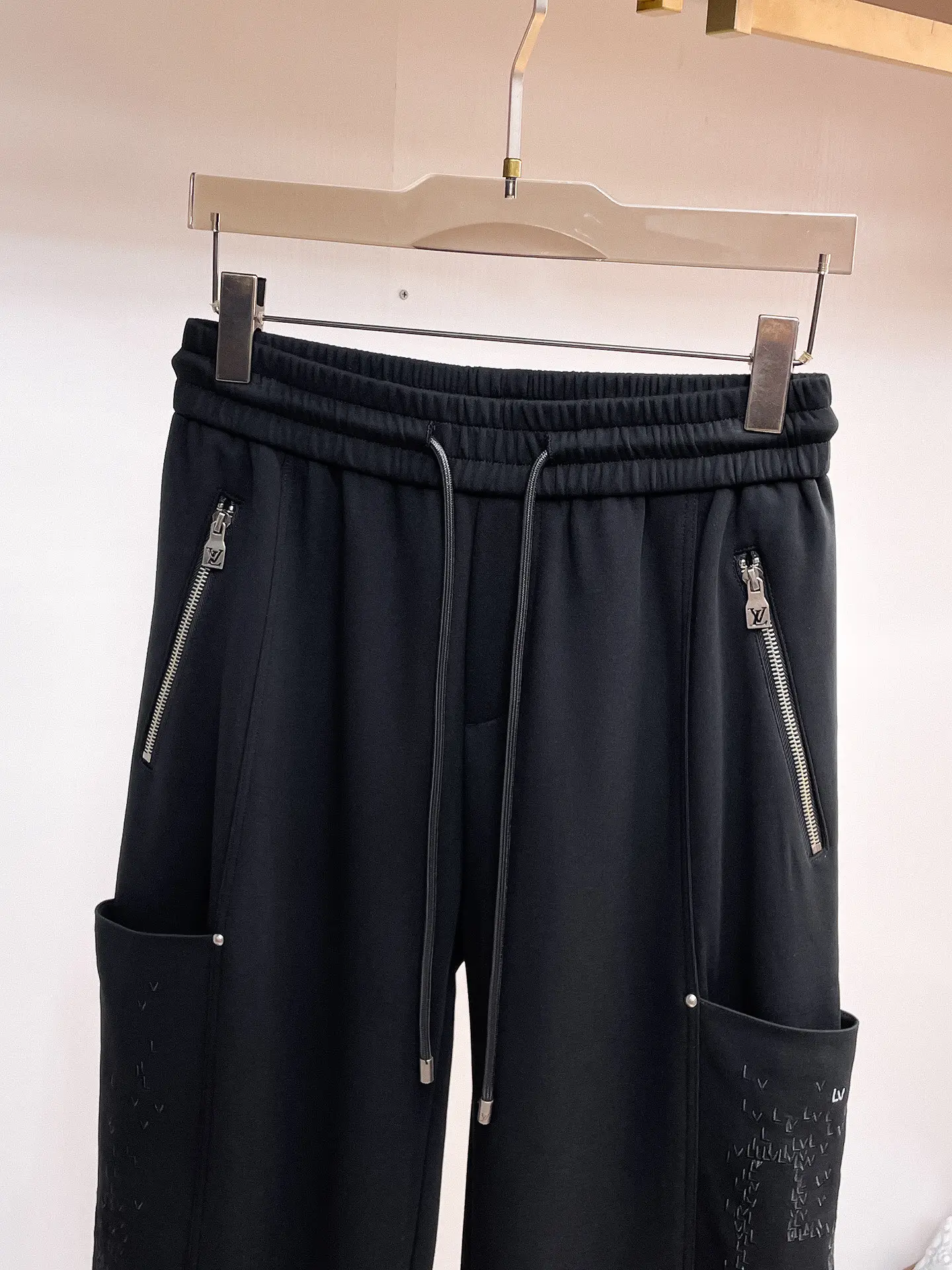 Logo-Embroidered Straight-Leg Sweatpants D29014898 — view 3