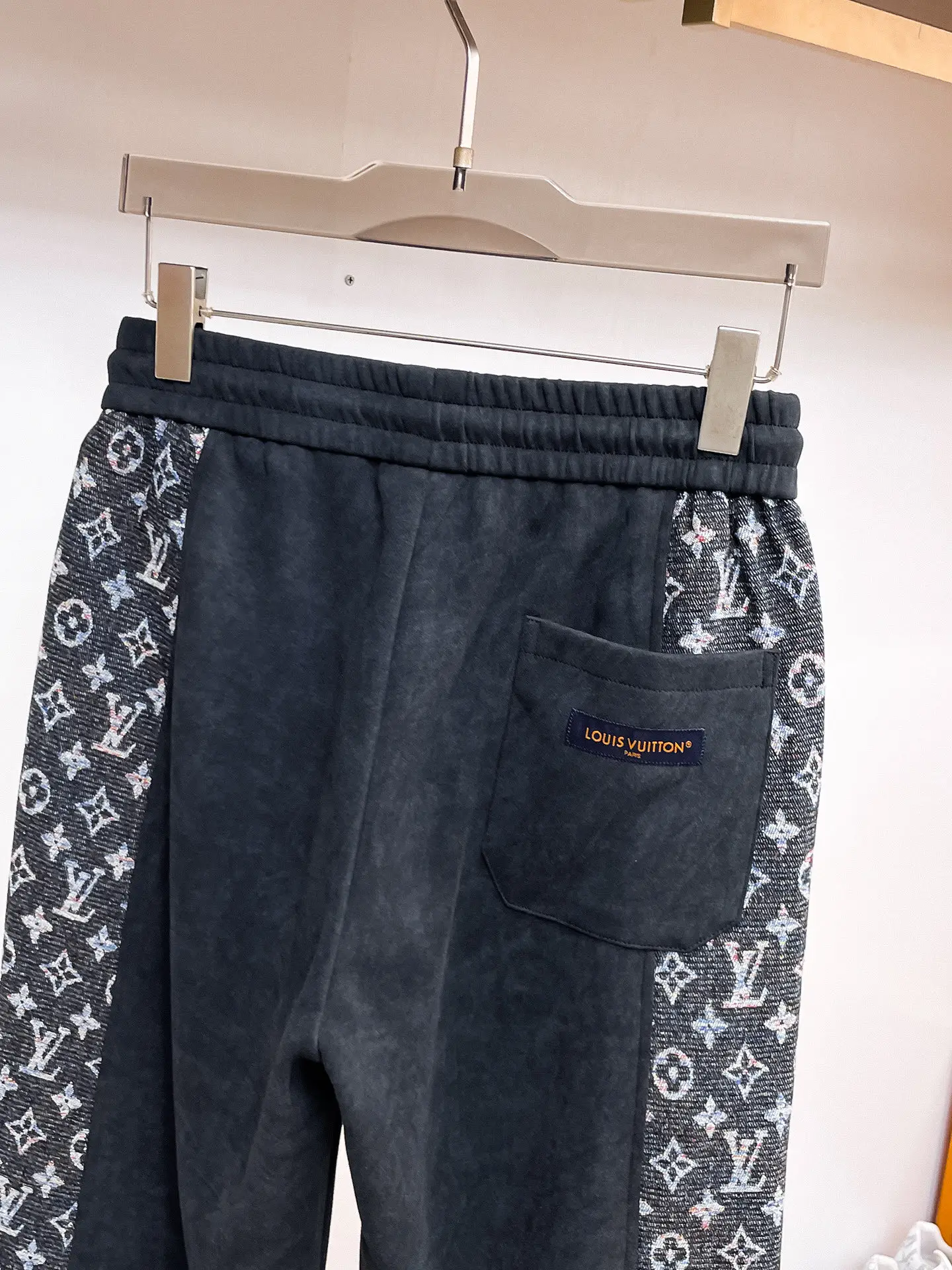Monogram Side-Stripe Sweatpants D29015047 — view 7