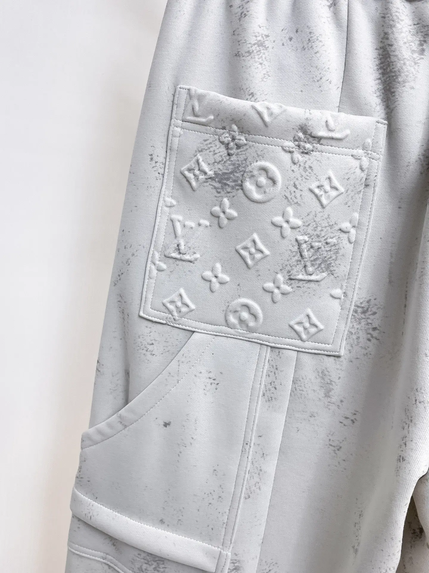 Logo-Embroidered Distressed Sweatpants D29014920 — view 9