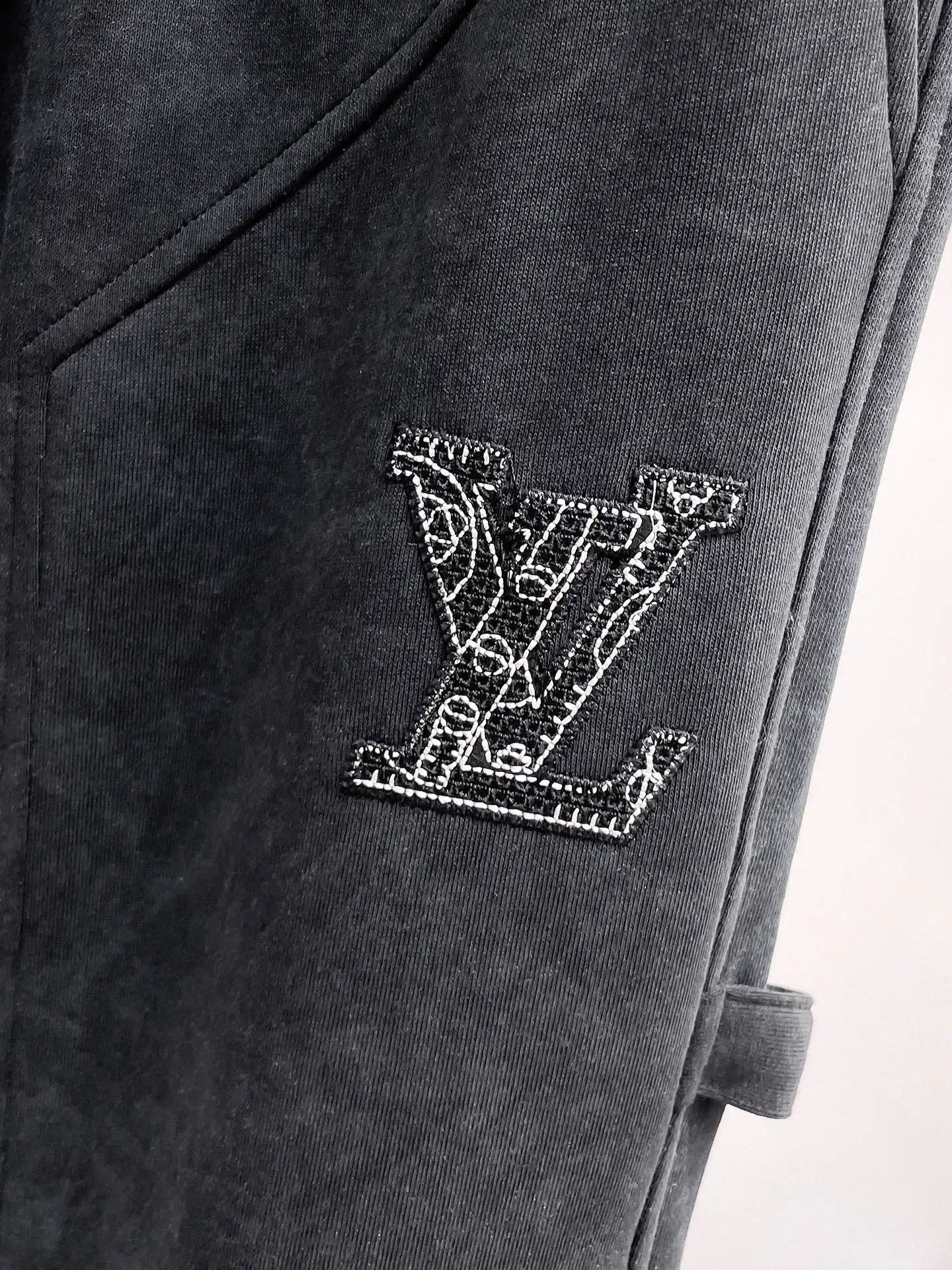 Logo-Embroidered Straight-Leg Sweatpants D29015067 — view 4