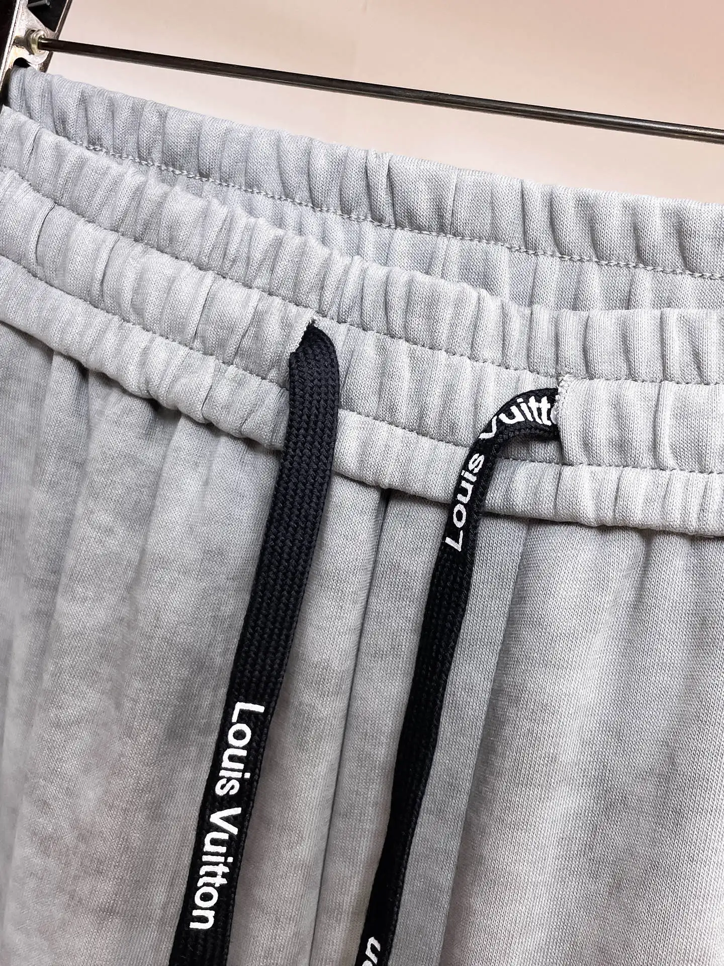 Logo-Appliqué Panelled Sweatpants D29015066 — view 6