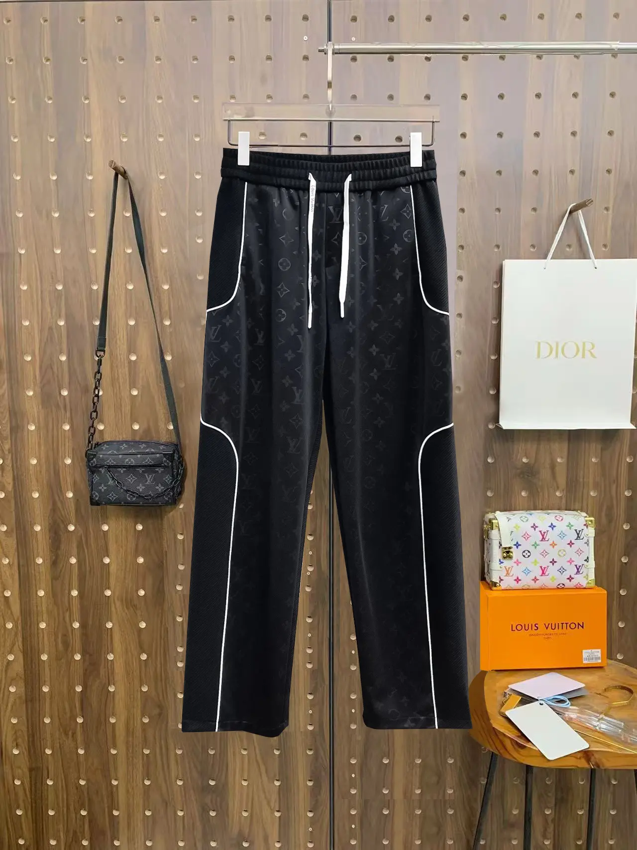 Monogram Jacquard Track Pants D29014904