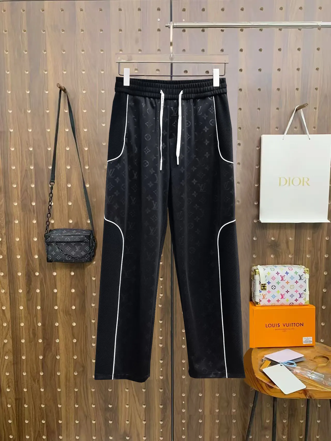 Monogram Jacquard Track Pants D29014904