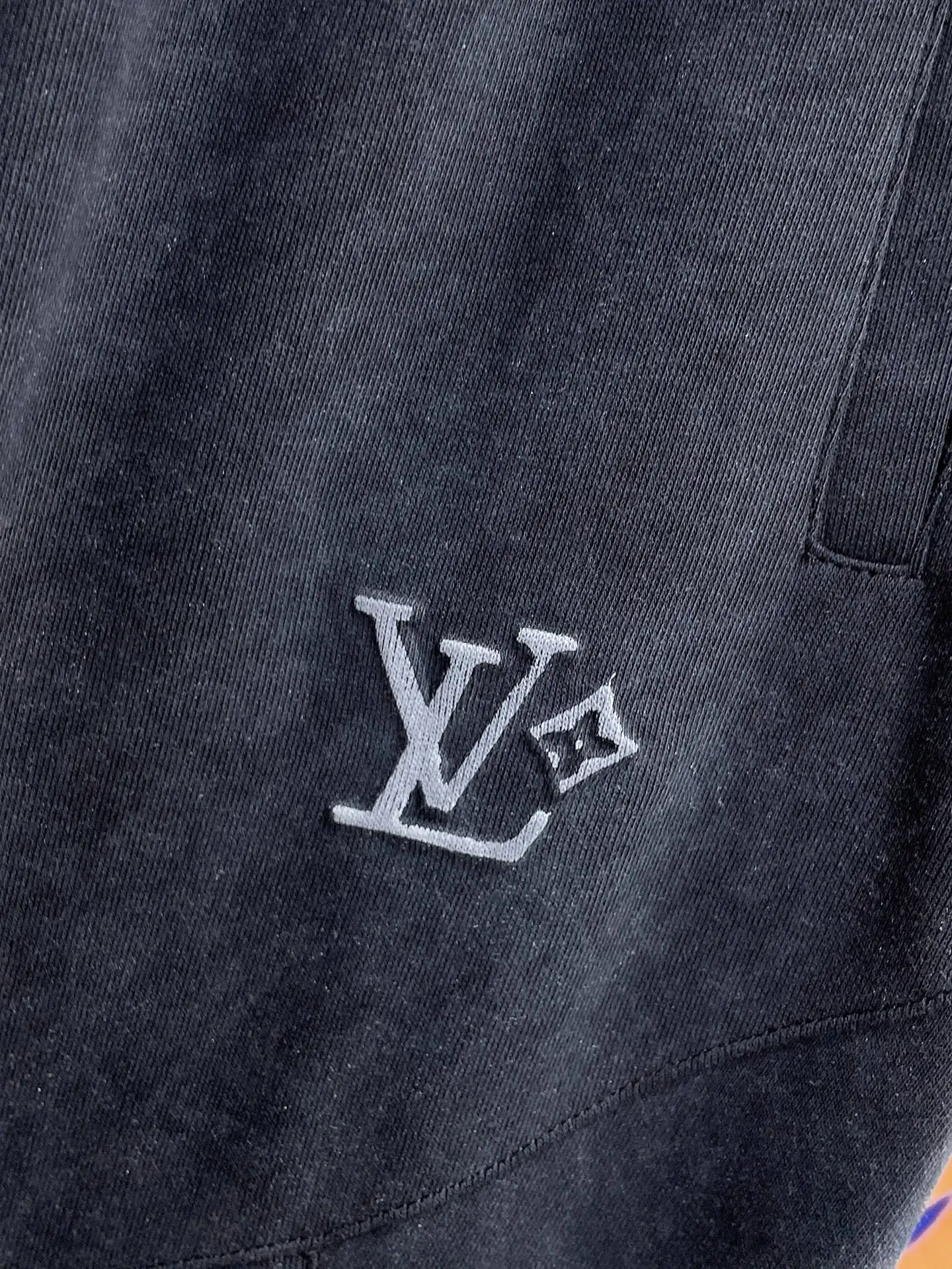 Logo-Embroidered Tapered Sweatpants D29015028 — view 4