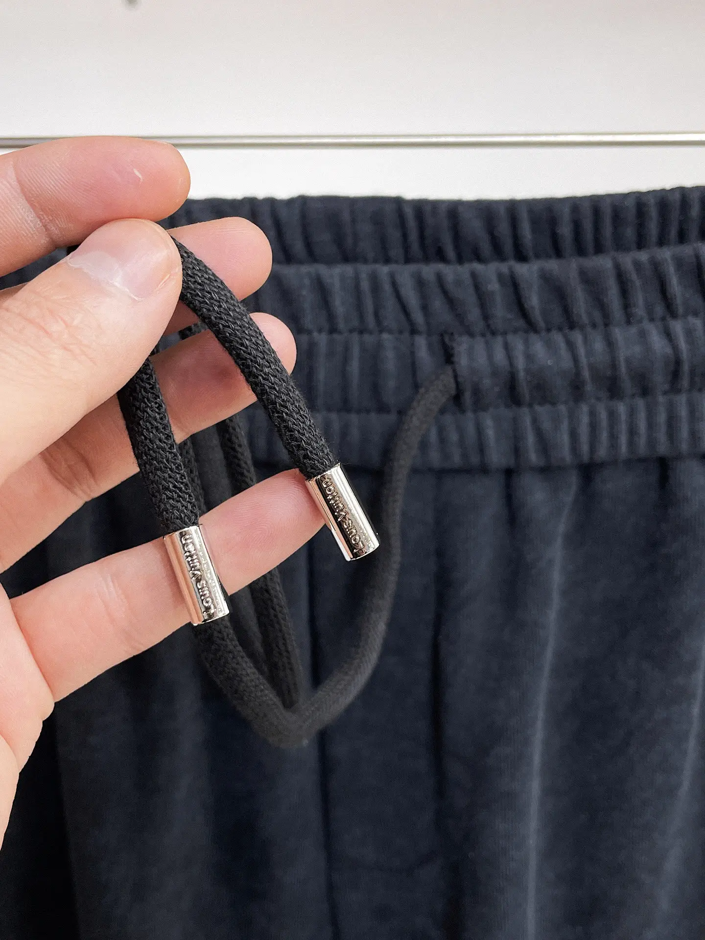 Logo-Embroidered Tapered Sweatpants D29015028 — view 6
