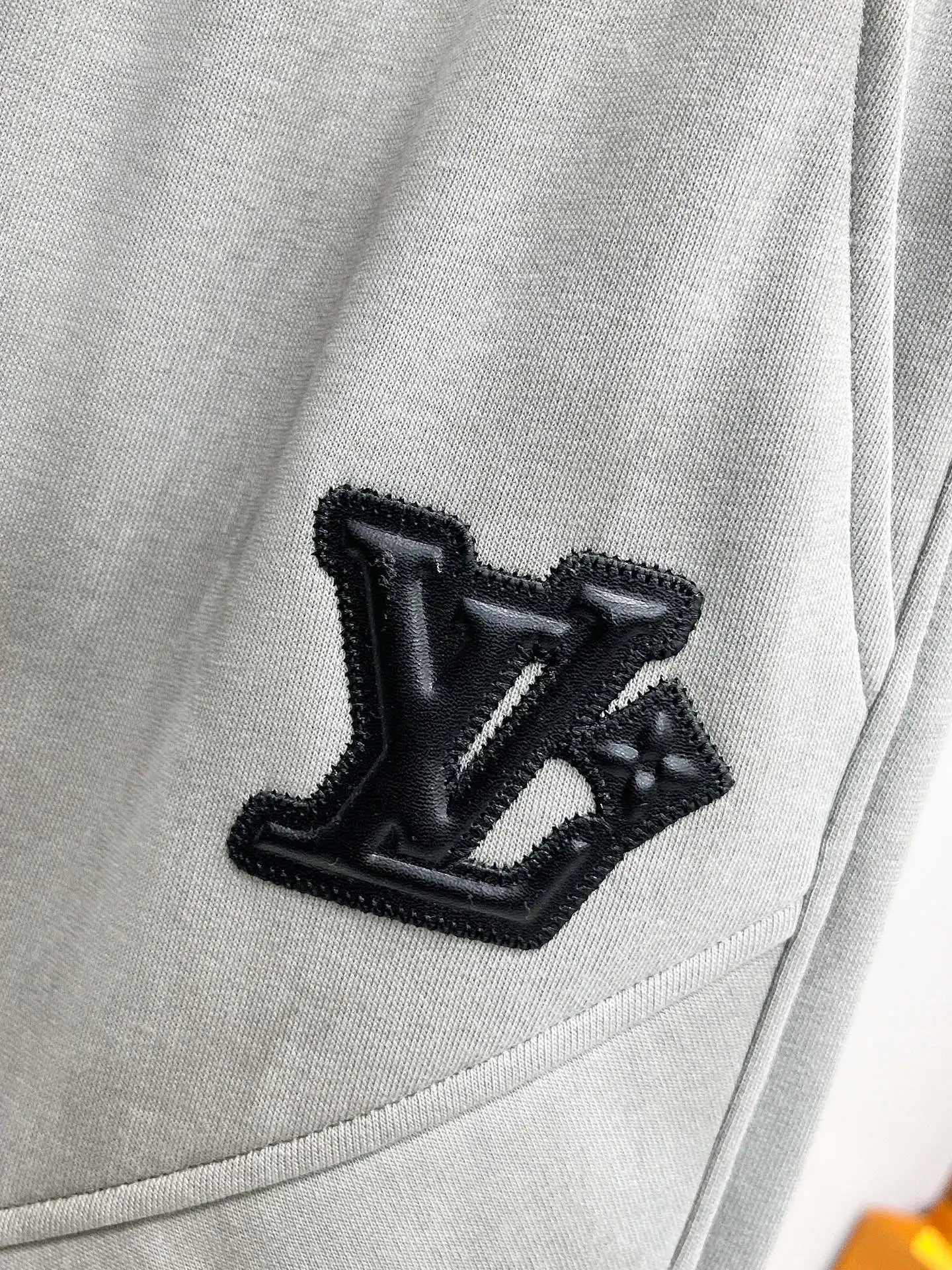 Logo-Appliqué Drawstring Sweatpants D29015002 — view 4