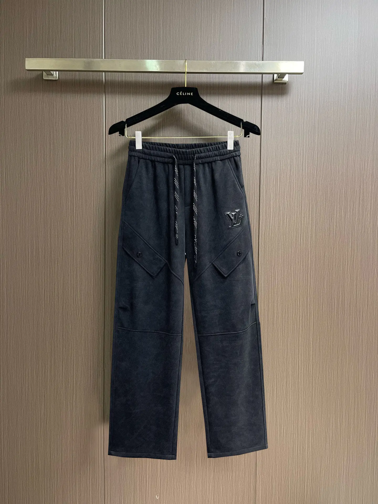 Logo-Appliqué Drawstring Sweatpants D29015001