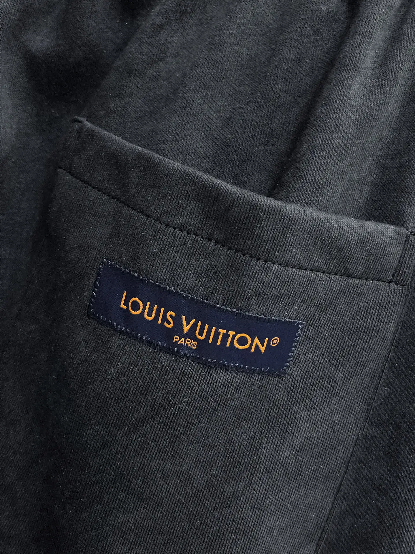 Logo-Appliqué Drawstring Sweatpants D29015001 — view 9