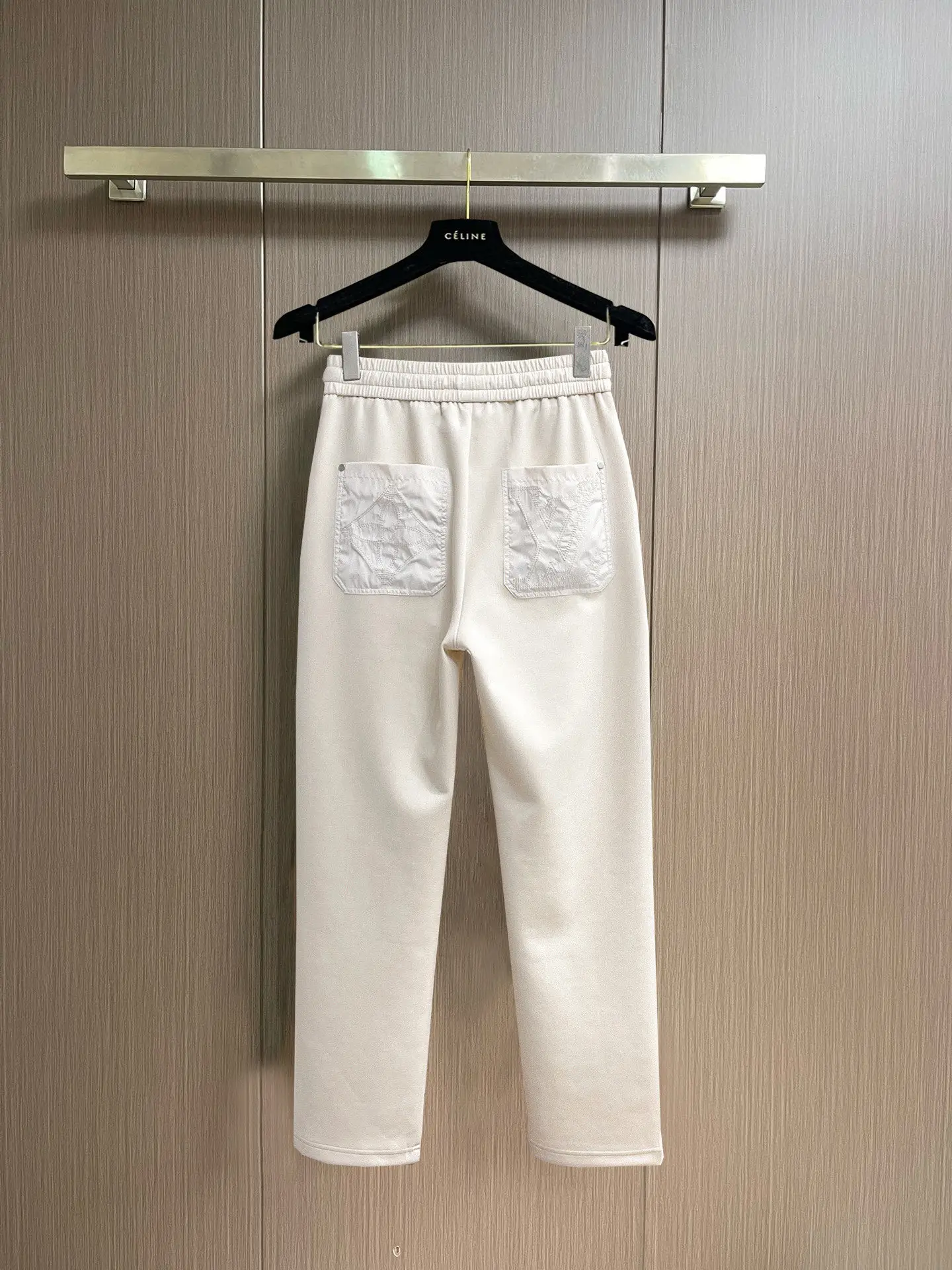 Logo-Embroidered Drawstring Sweatpants D29015023 — view 2