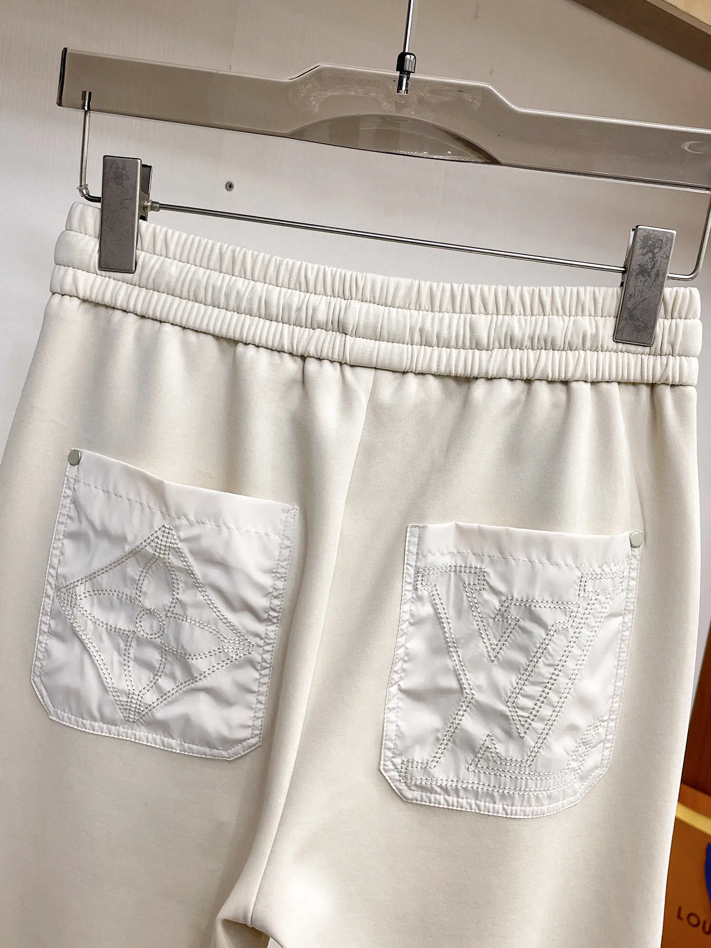 Logo-Embroidered Drawstring Sweatpants D29015023 — view 9
