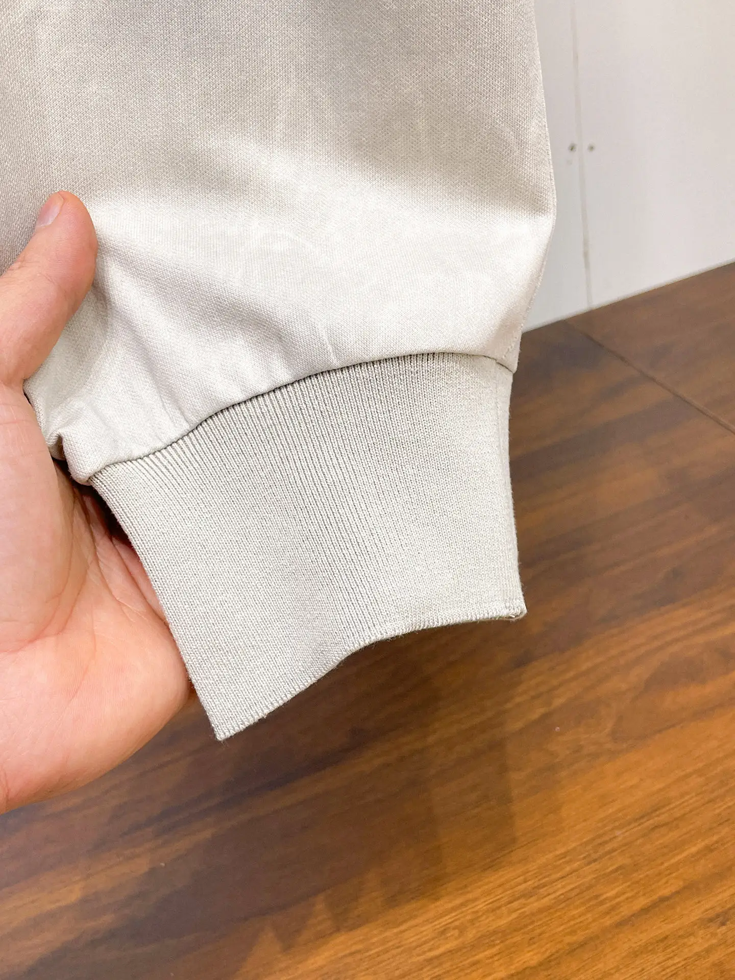 Logo-Embroidered Tapered Sweatpants D29015027 — view 10