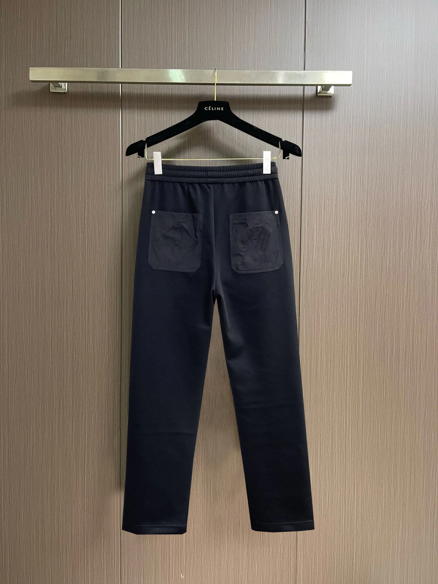 Logo-Embroidered Drawstring Sweatpants D29015024 — view 2