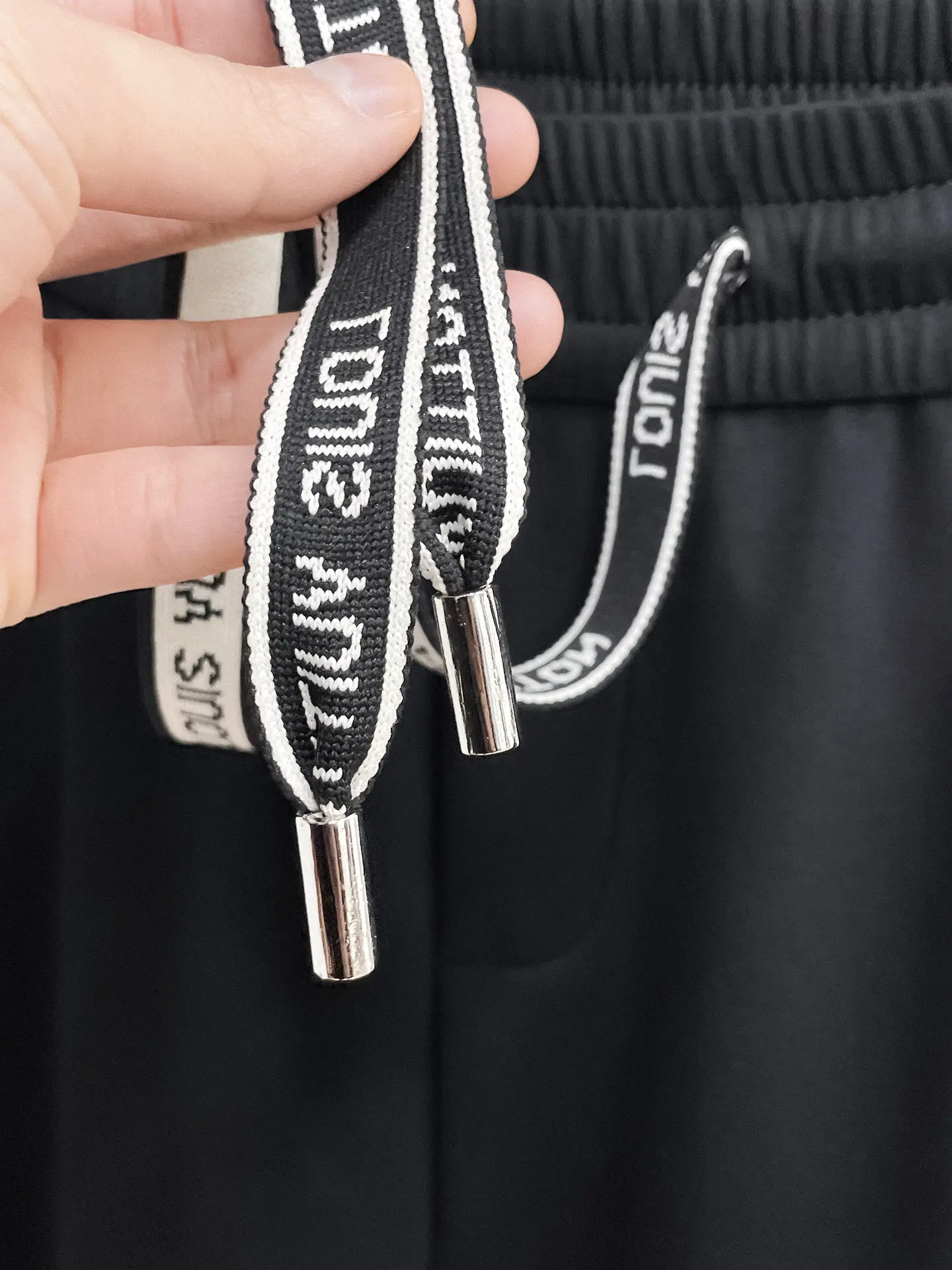 Logo-Embroidered Drawstring Sweatpants D29015024 — view 8