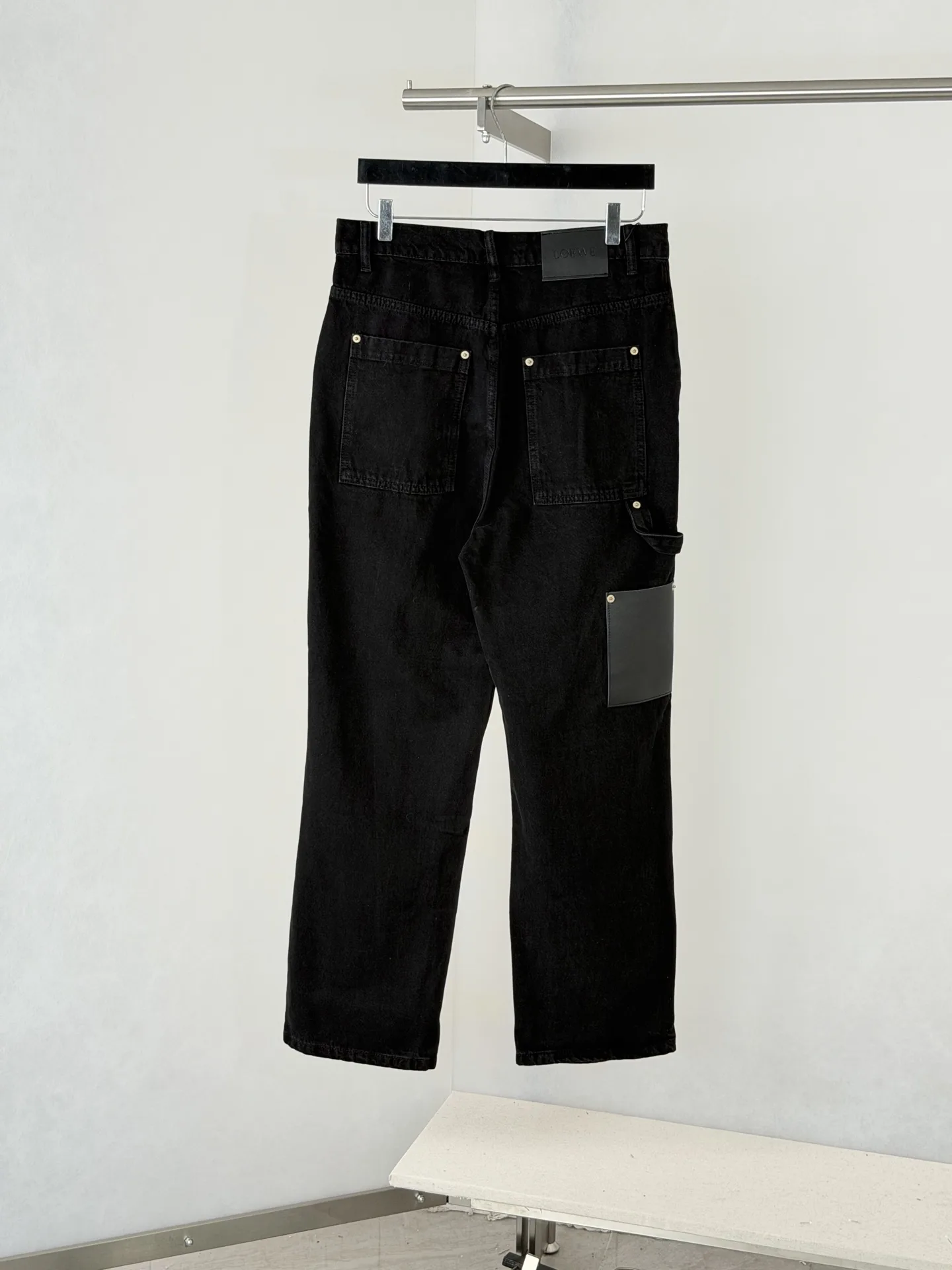 Leather-Trimmed Wide-Leg Carpenter Jeans D29018752 — view 2