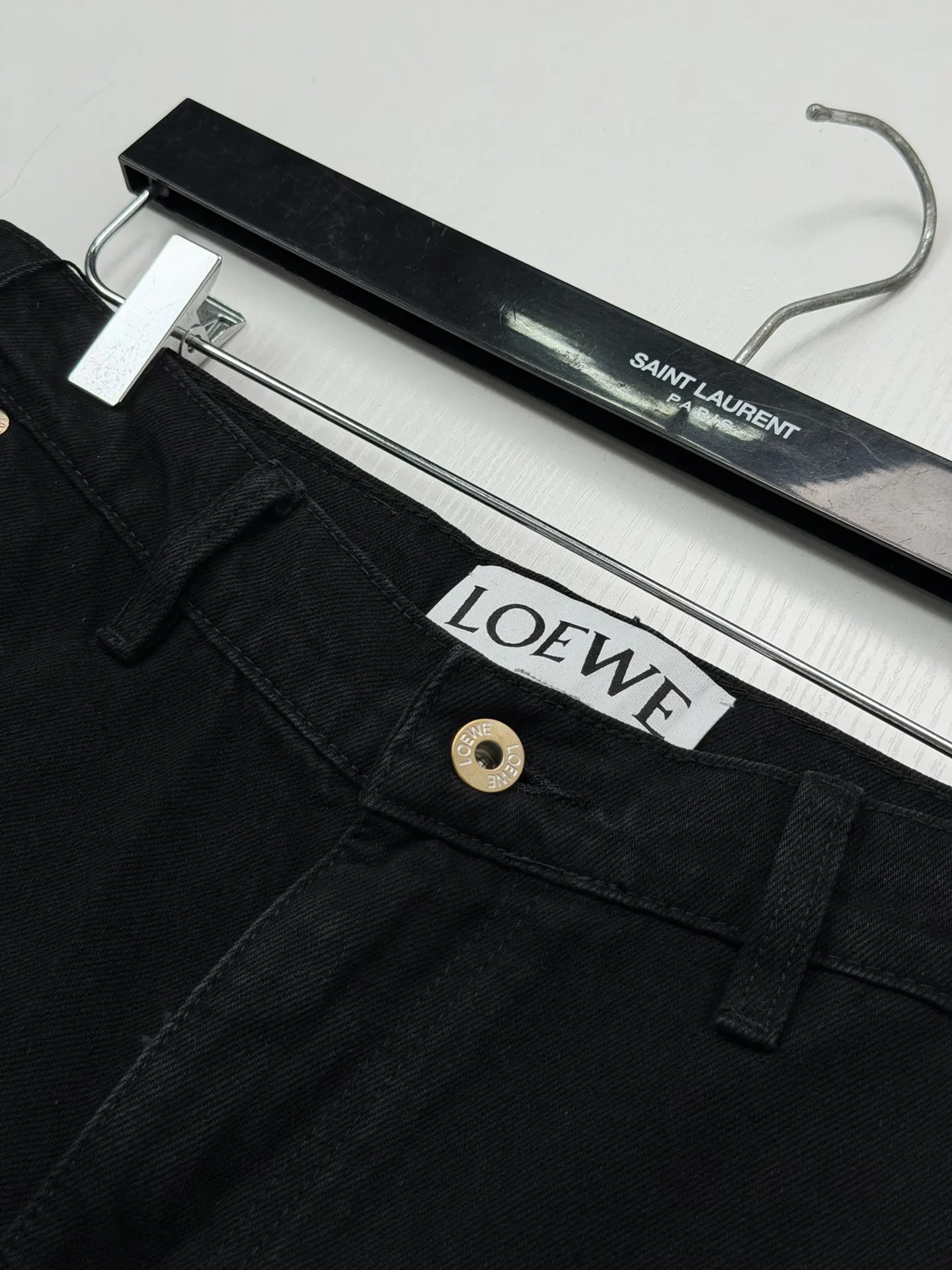 Leather-Trimmed Wide-Leg Carpenter Jeans D29018752 — view 6