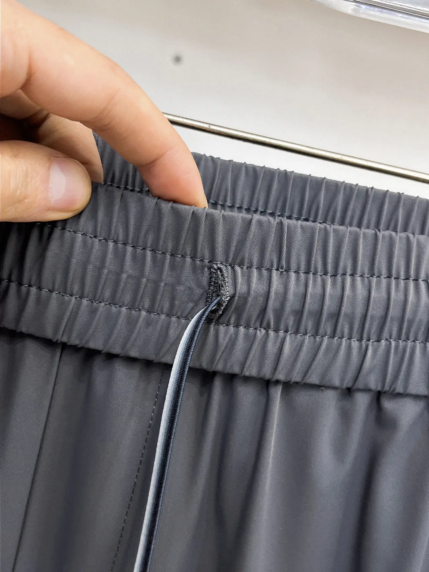 Four-Bar Stripe Drawstring Trousers D29014995 — view 7