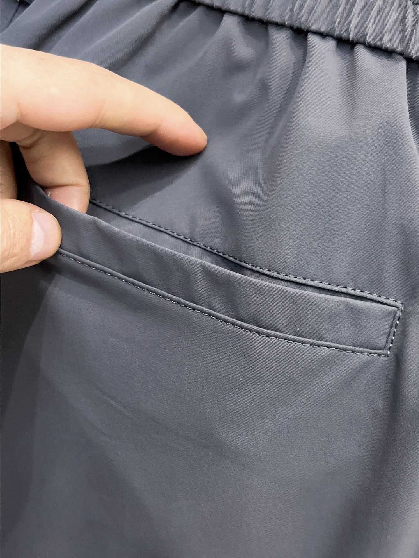 Four-Bar Stripe Drawstring Trousers D29014995 — view 11