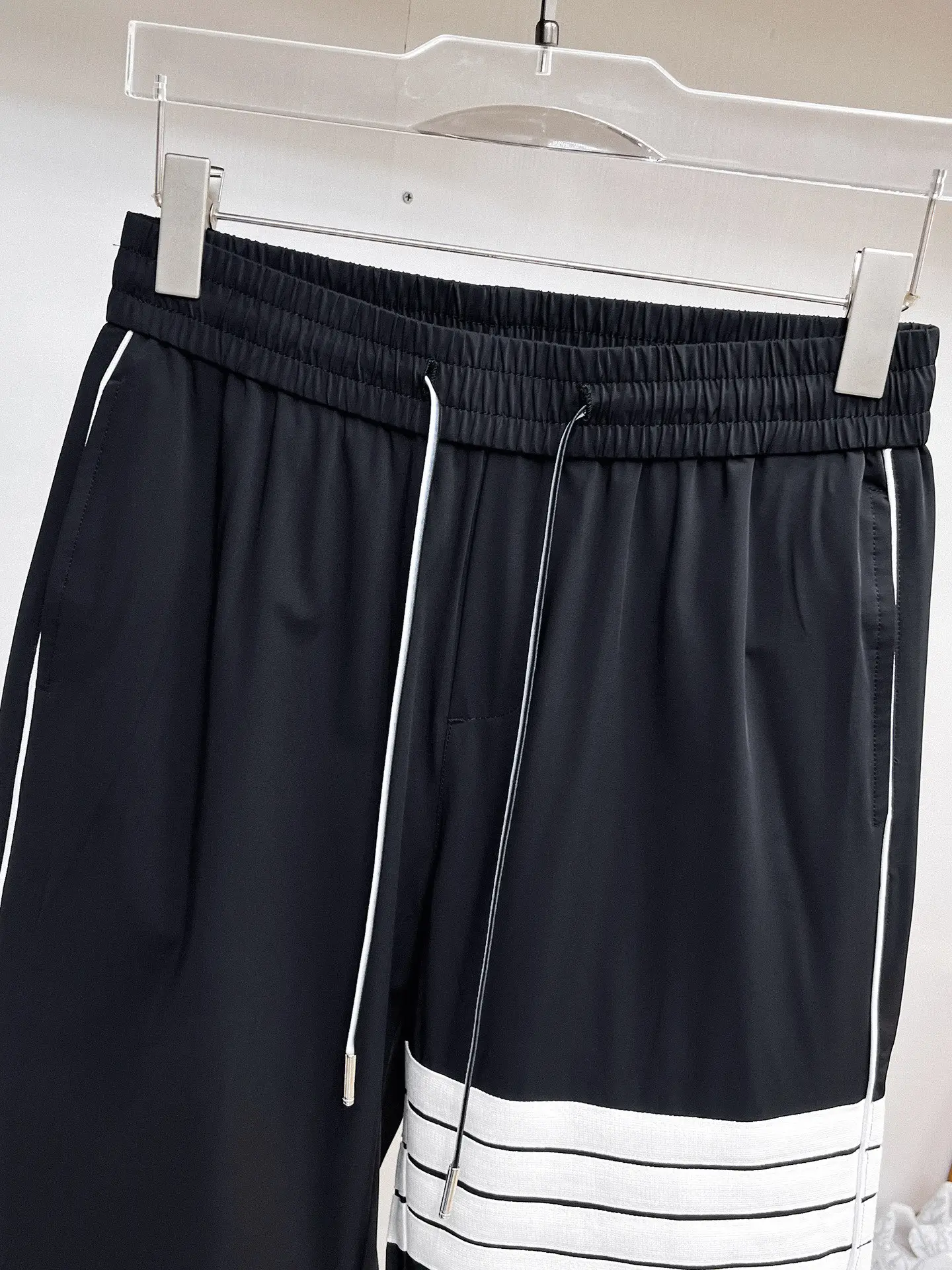 Striped Detail Drawstring Trousers D29014996 — view 3